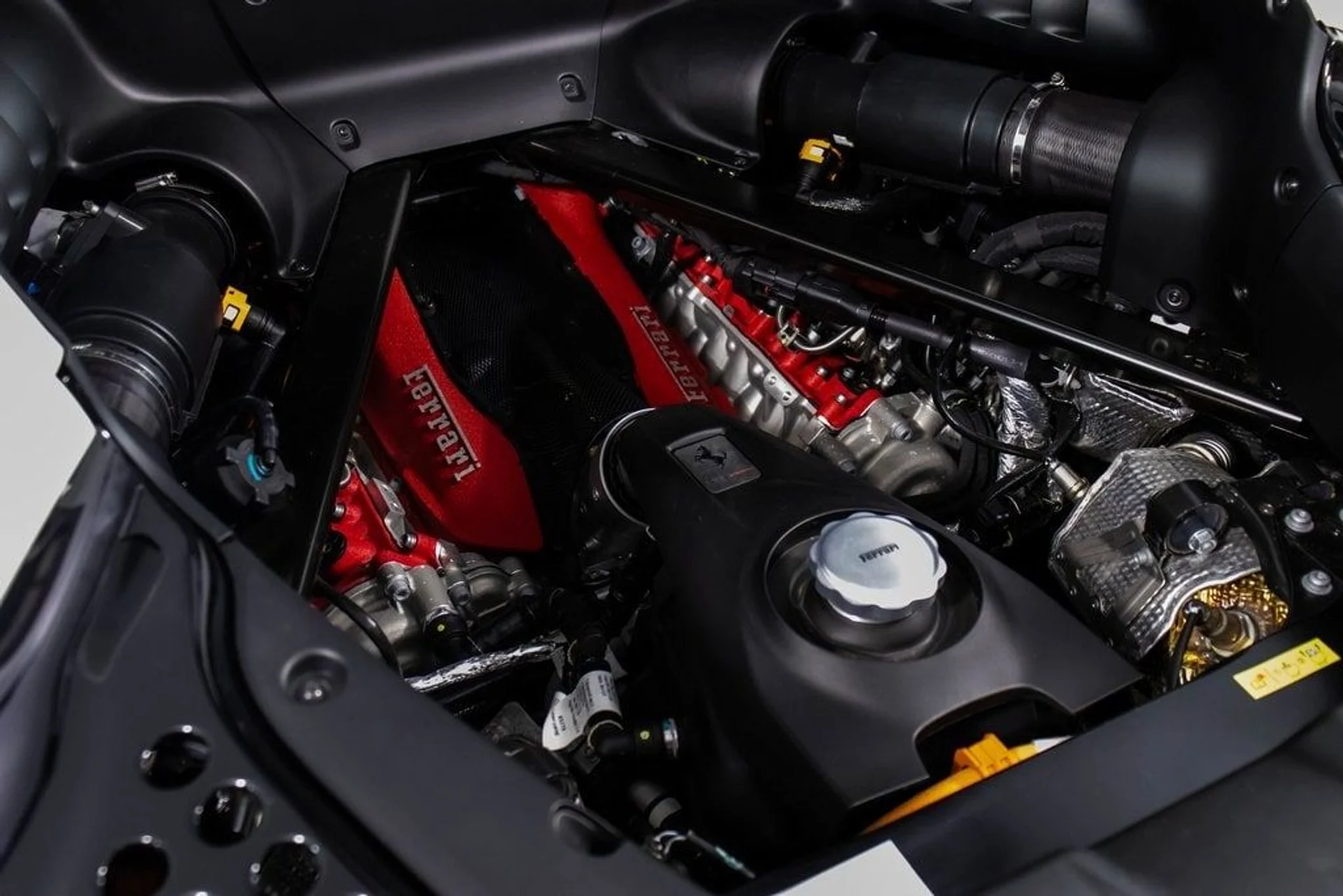 mph055_2662946725_517fd476211a145ba95bb27d193c9946x_ef586df3f8