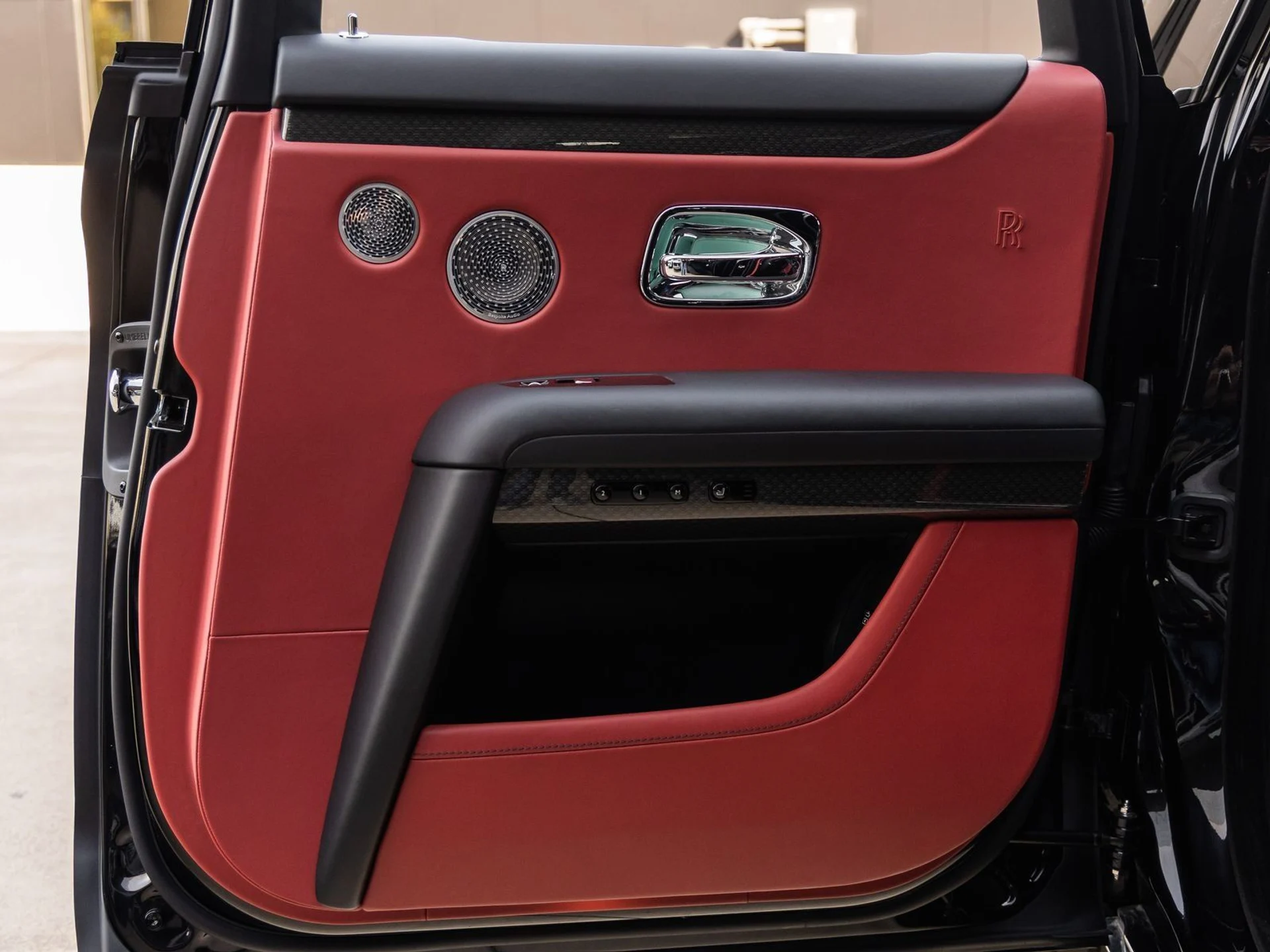 mph055_2668279587_56_b3e7a6d7f5