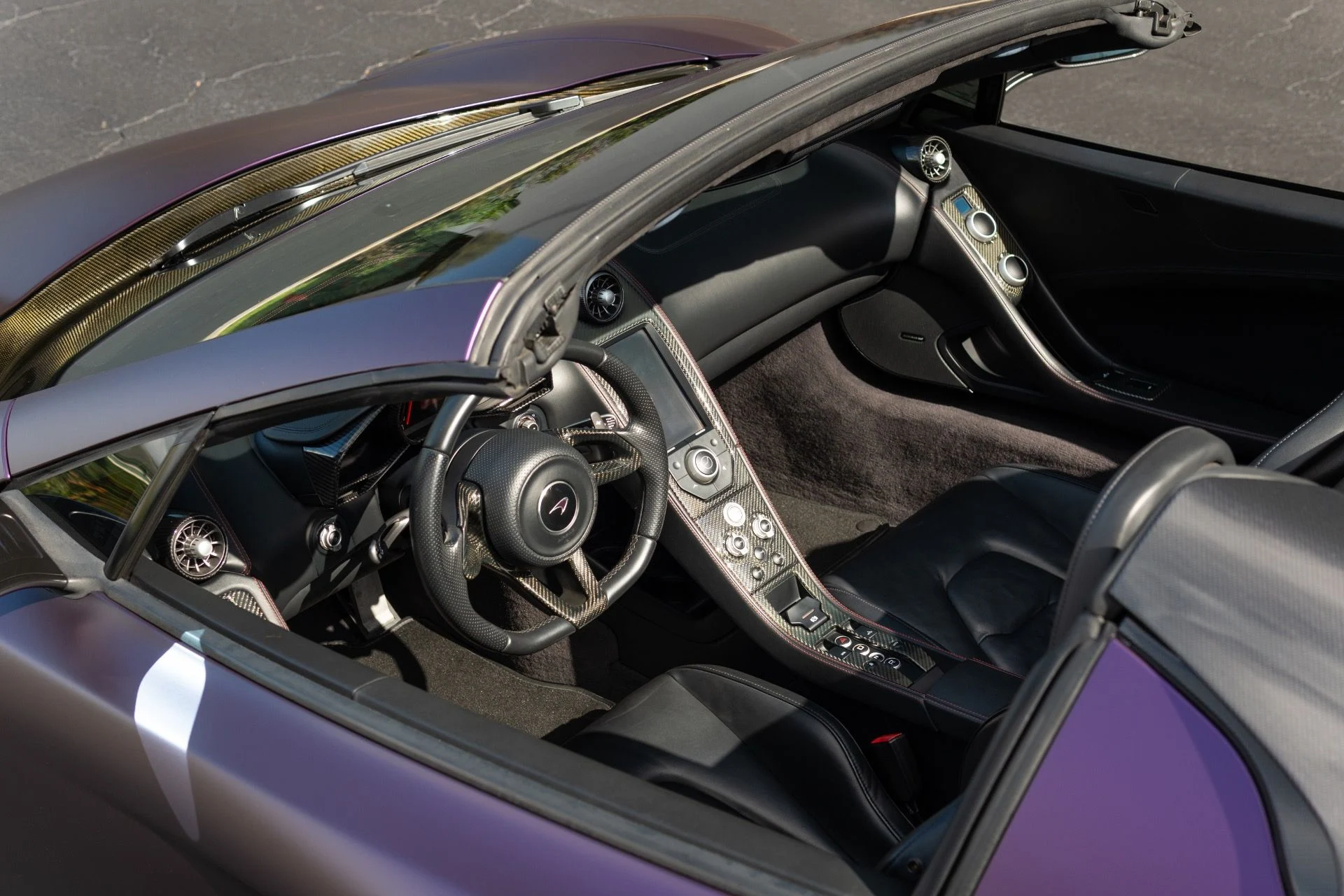 mph055_2670128475_Used_2013_Mc_Laren_MP_4_12_C_Spider_1769458558_936a52652e