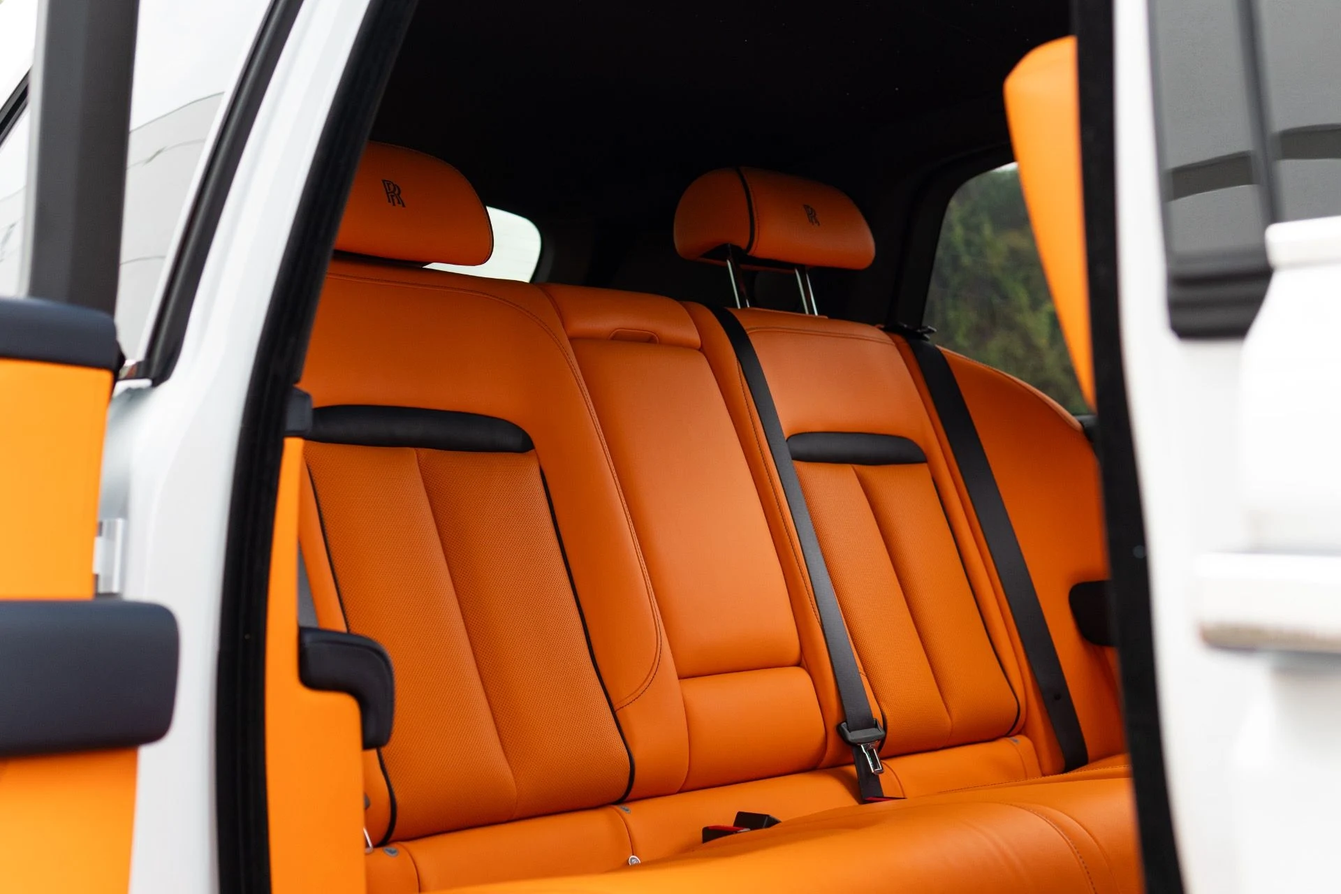 mph055_2711707959_Used_2023_Rolls_Royce_Cullinan_1766776442_d9861259da