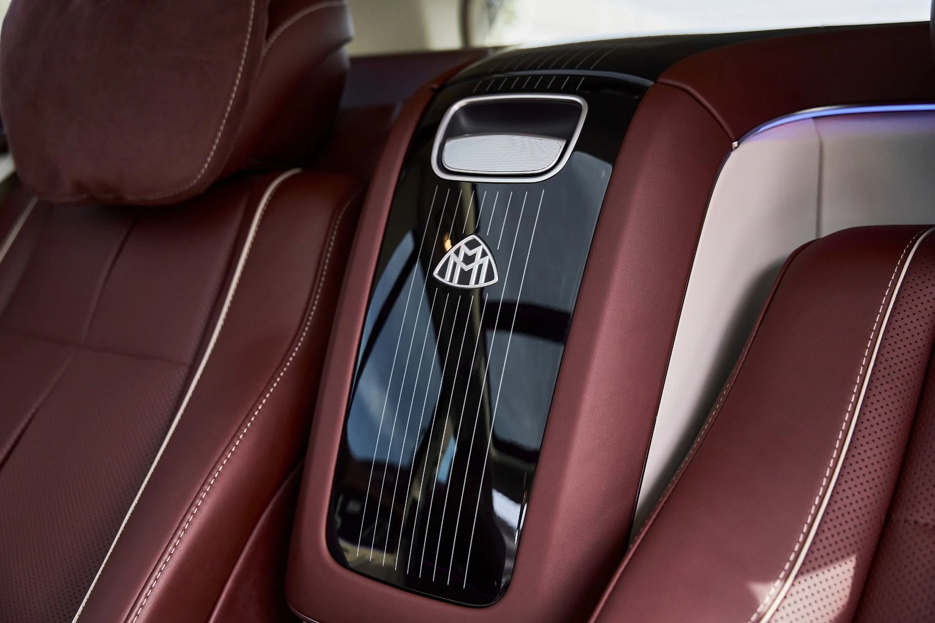 mph055_2712952524_Used_2022_Mercedes_Benz_GLS_Maybach_GLS_600_1769655666_161504b44e