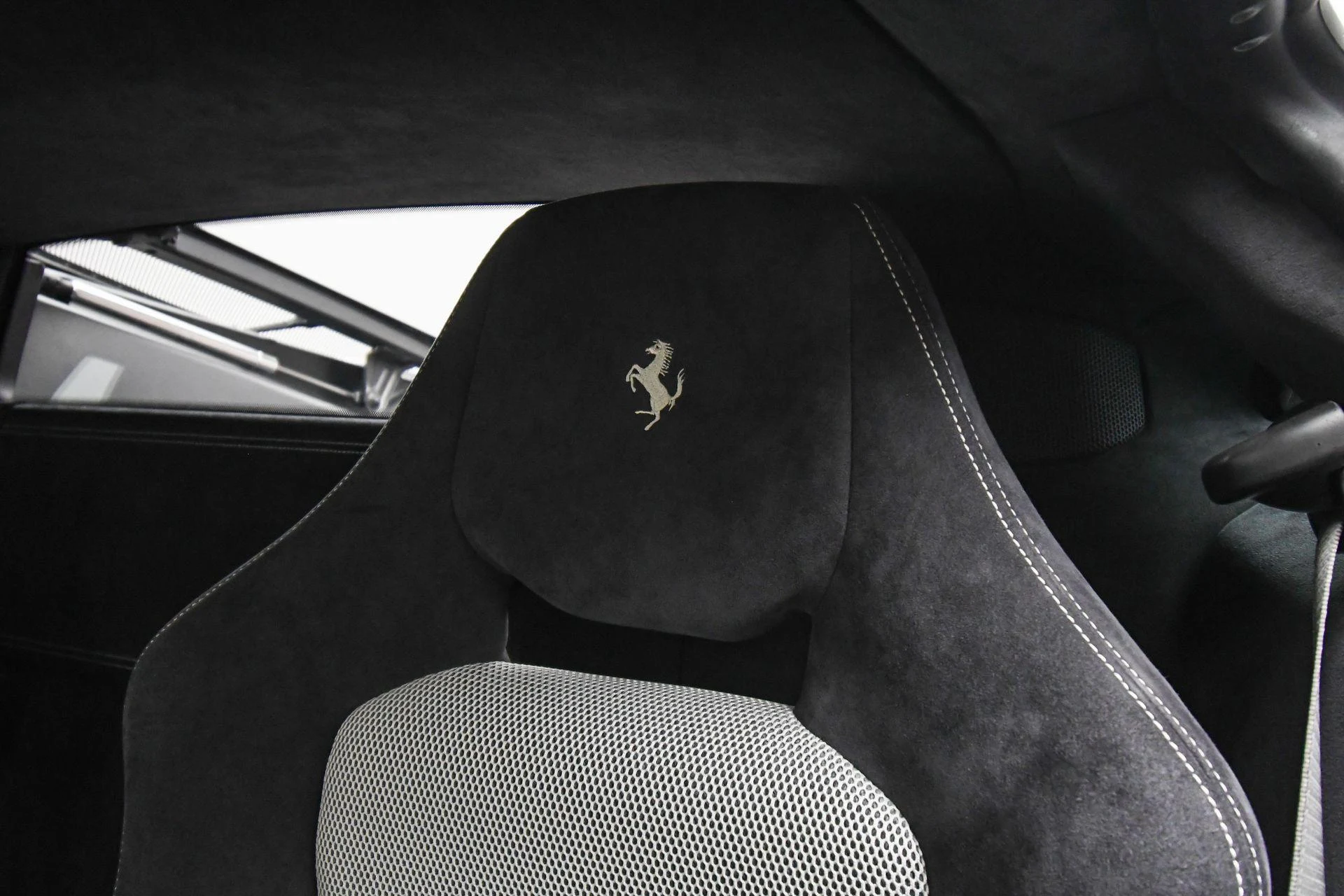 mph055_2782504141_Used_2015_Ferrari_458_Italia_Speciale_1757453643_bd2d2e5ae9