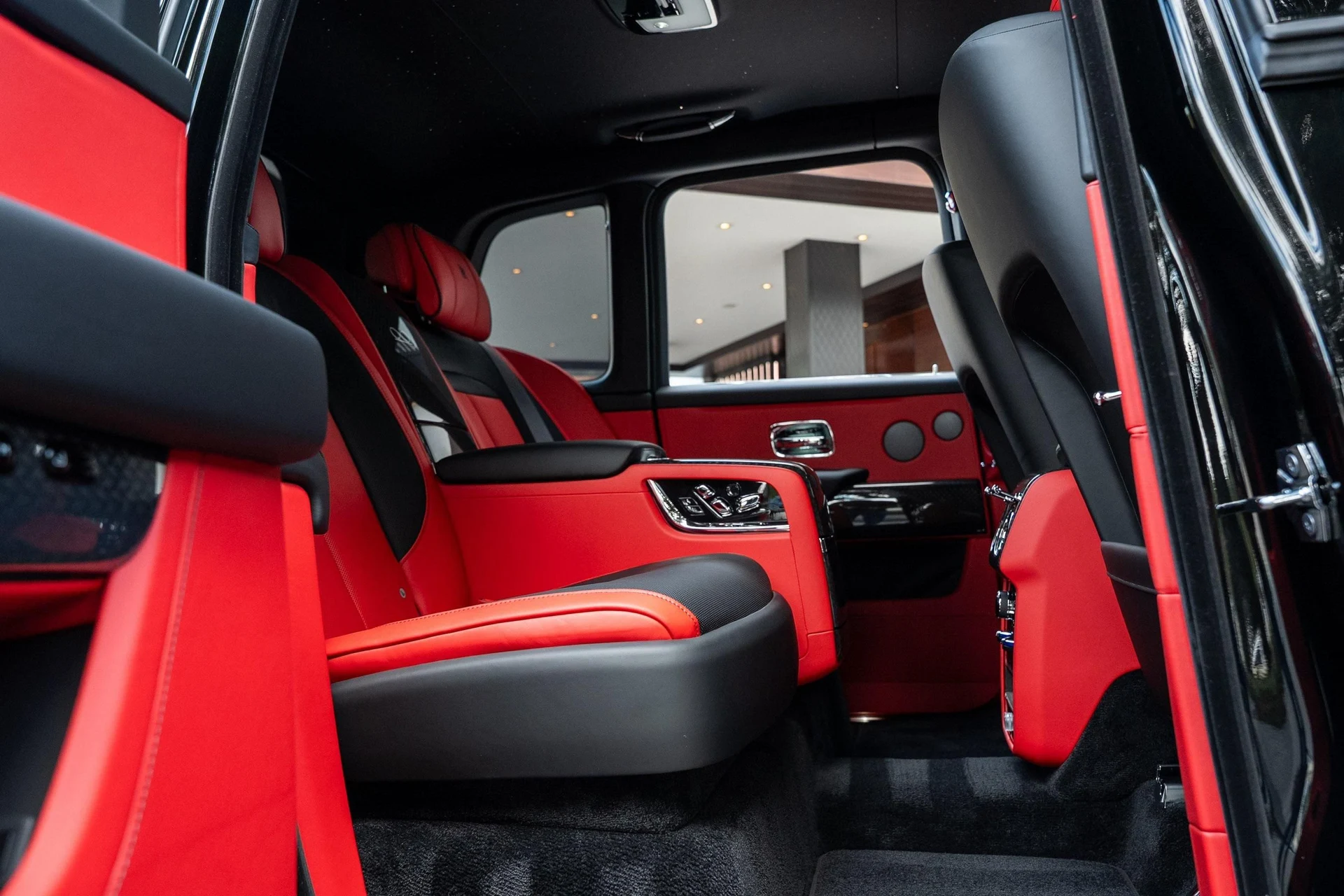 mph055_2784244876_444459225_695cc0f68f3ee920bf5186e2_6313eb0a2e