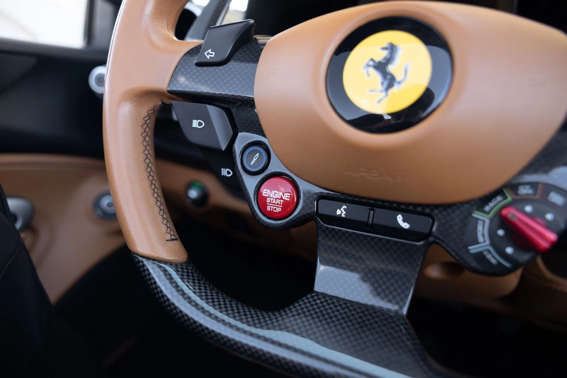 mph055_2798145541_Used_2021_Ferrari_F8_Spider_1791592255_43fbc0a1a0