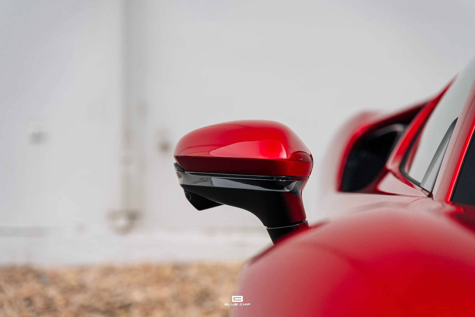 mph055_2806627622_6a6a857e6bfc24c1adae162d_23796_202025_20_Ferrari_20_SF_90_20_Spider_20_Roso_20_Magma_56_e61b649e61