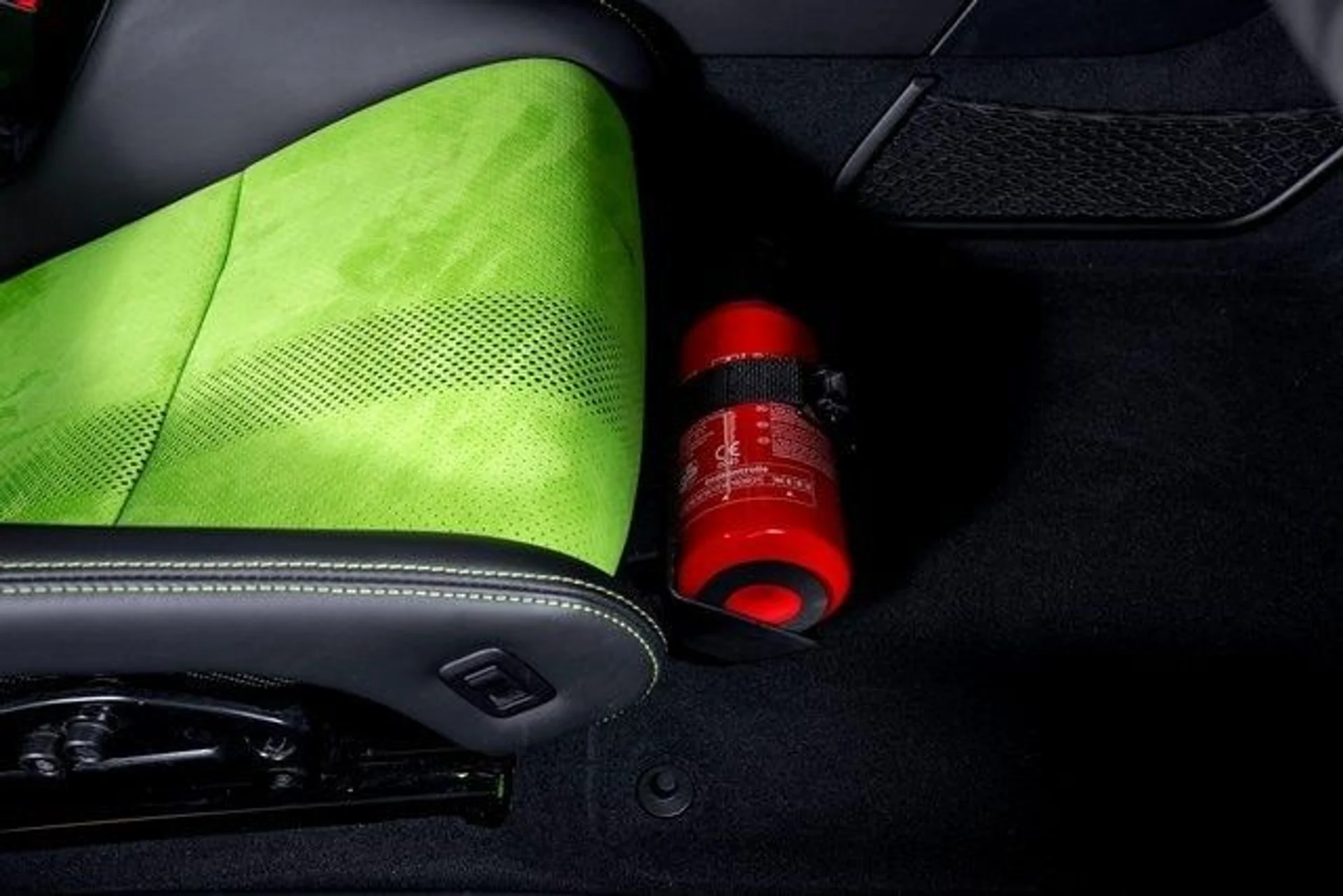 mph055_2839800068_4cef70e3a05c3a4d343f9113dc5850e5x_0480bda33d