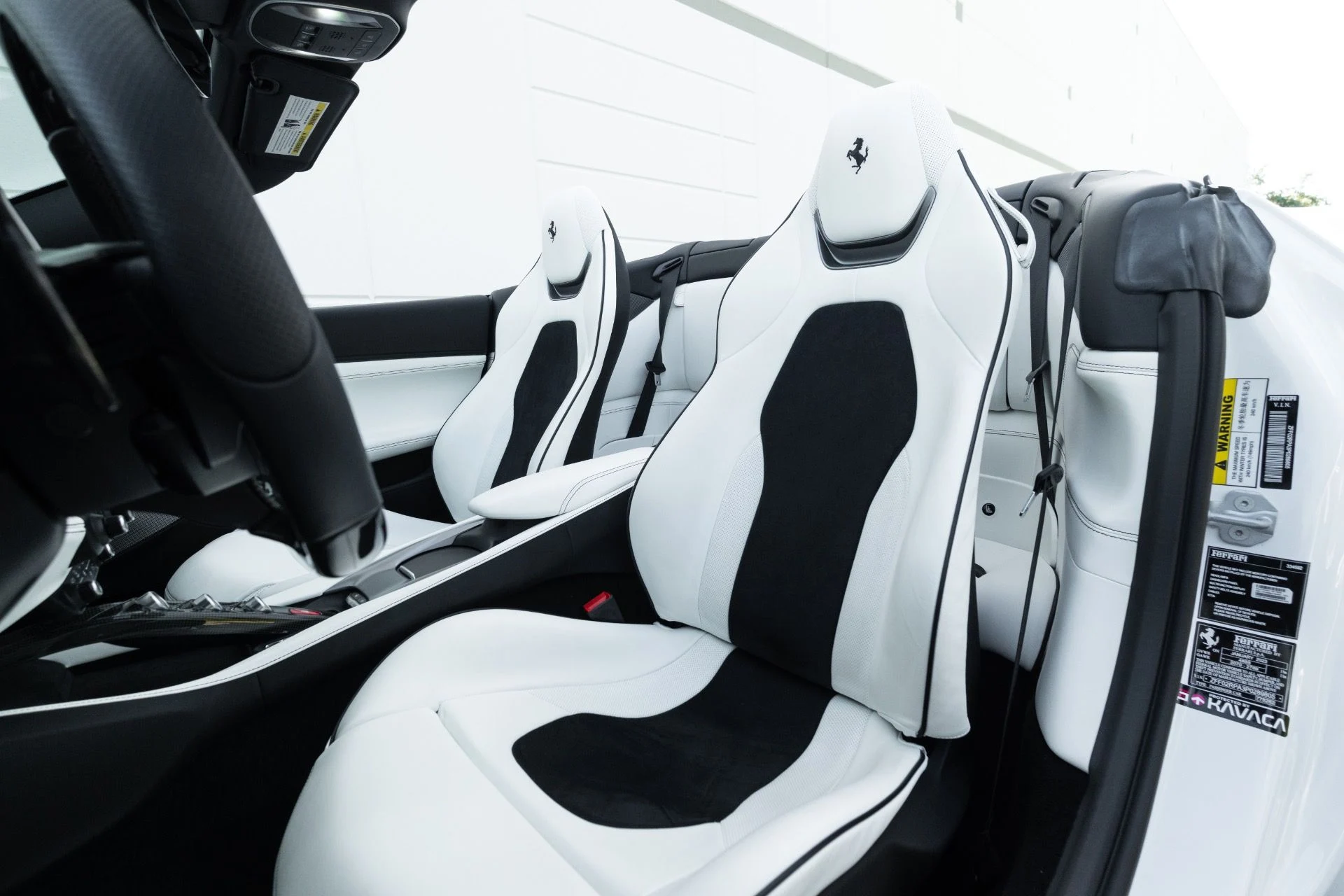 mph055_2845587348_Used_2023_Ferrari_Portofino_M_1766185478_bb5ad48d60