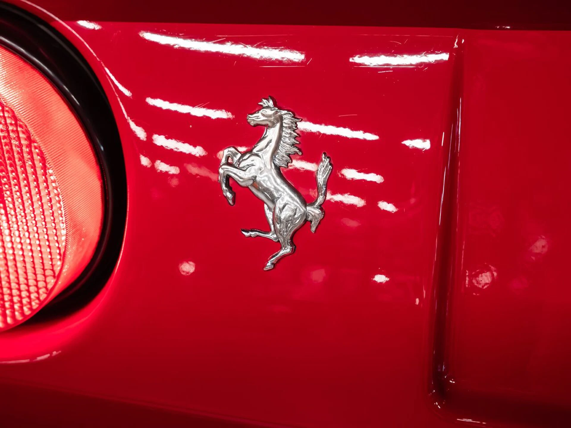 mph055_285897032_ferrari_308_gtsi_1982_e761859f6a