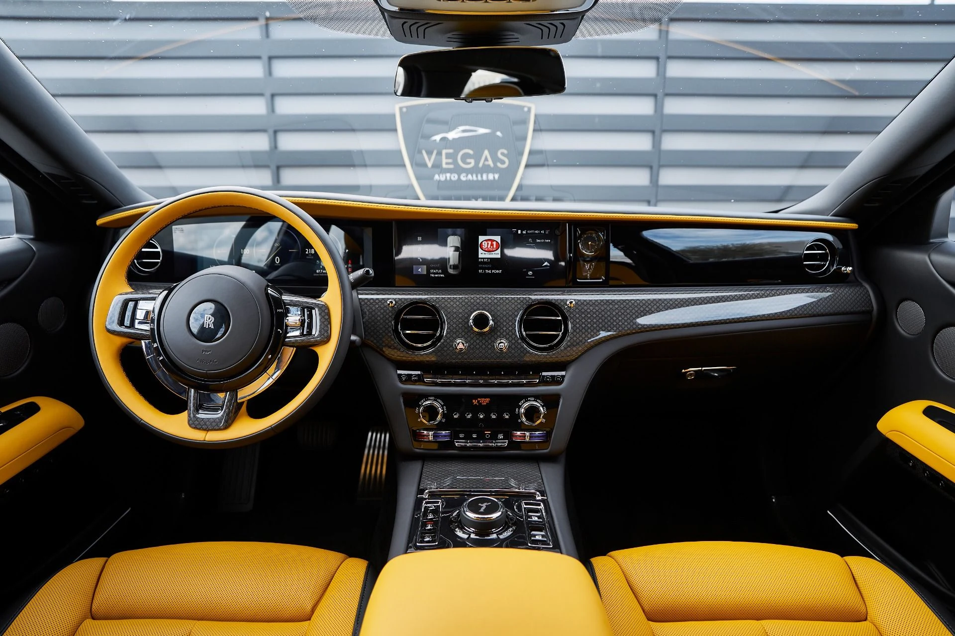 mph055_2867890563_Used_2025_Rolls_Royce_Ghost_Black_Badge_1763167832_50d56e4d06