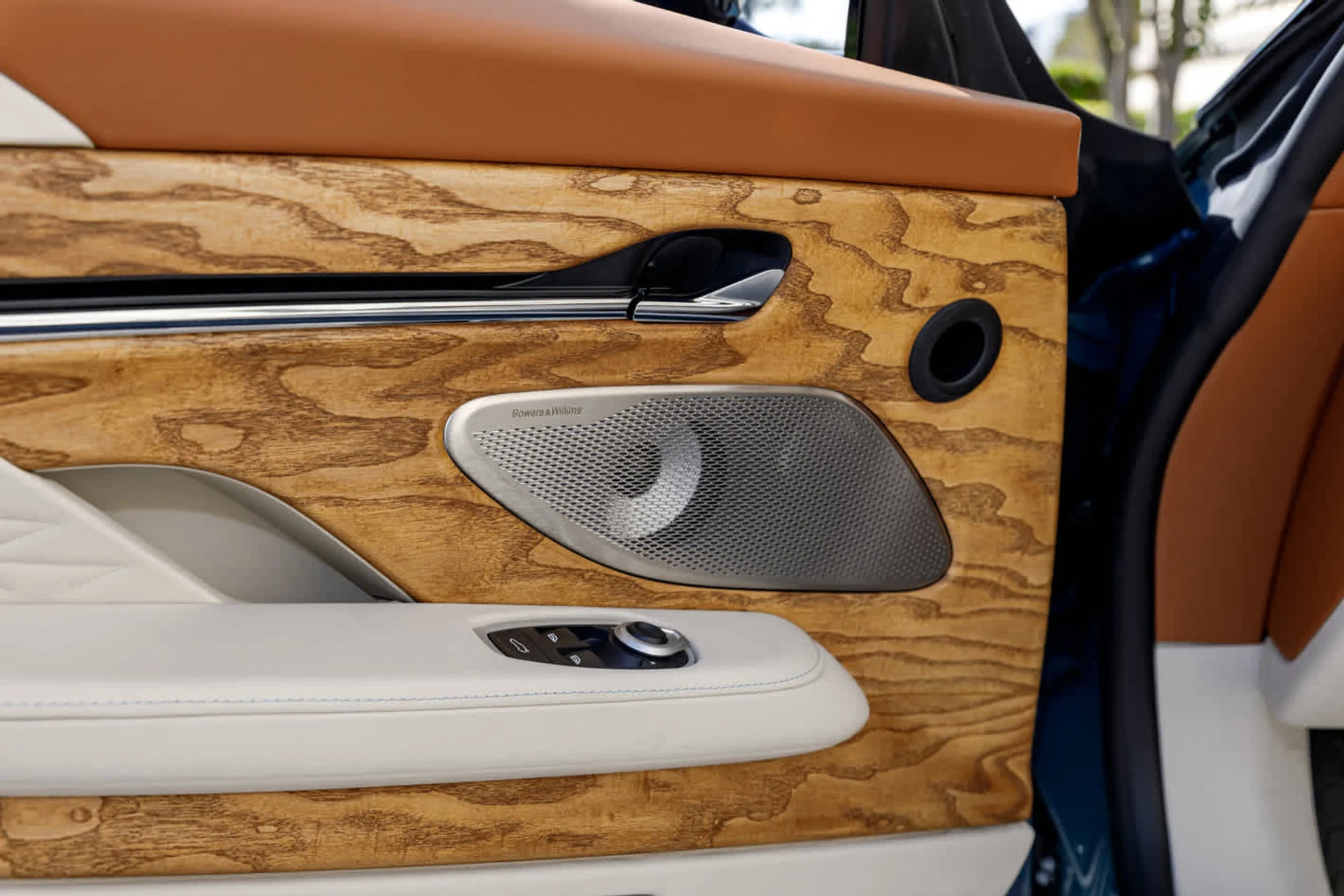 mph055_2910625792_56_4afa4fd6a2