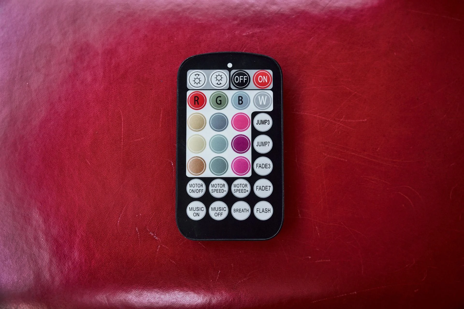 mph055_2923080340_Used_2020_Rolls_Royce_Wraith_Base_1775285259_5010de2e7f