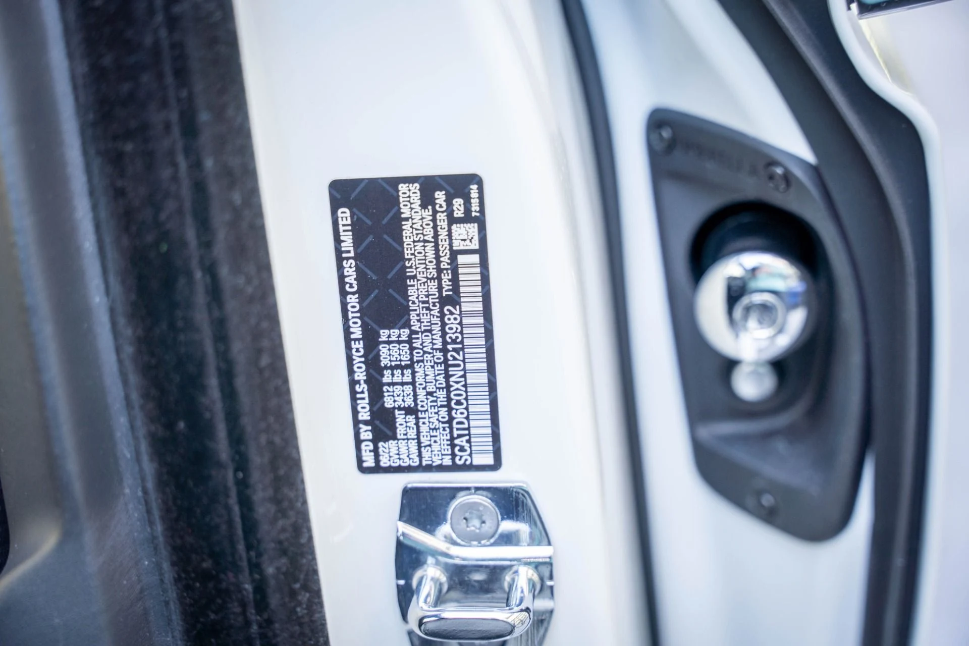 mph055_2923344391_Used_2022_Rolls_Royce_Black_Badge_Ghost_1772144623_9af13f6f9a