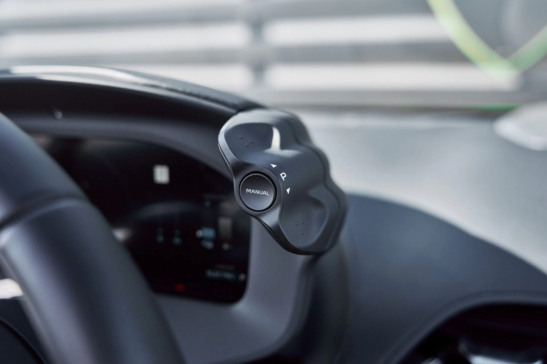 mph055_2931965800_Used_2025_Mc_Laren_Artura_Tech_Lux_1769825948_4dd44a4110