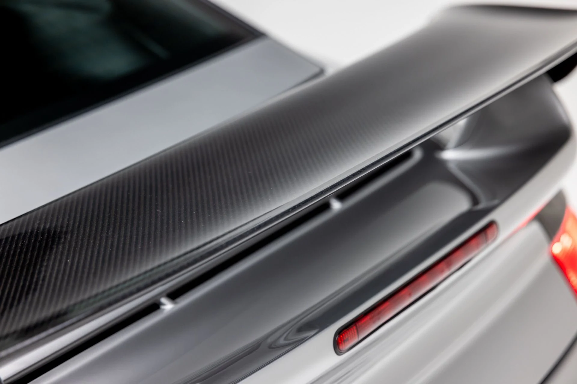 mph055_2932356943_13475_p56_l_3d0c3c6949