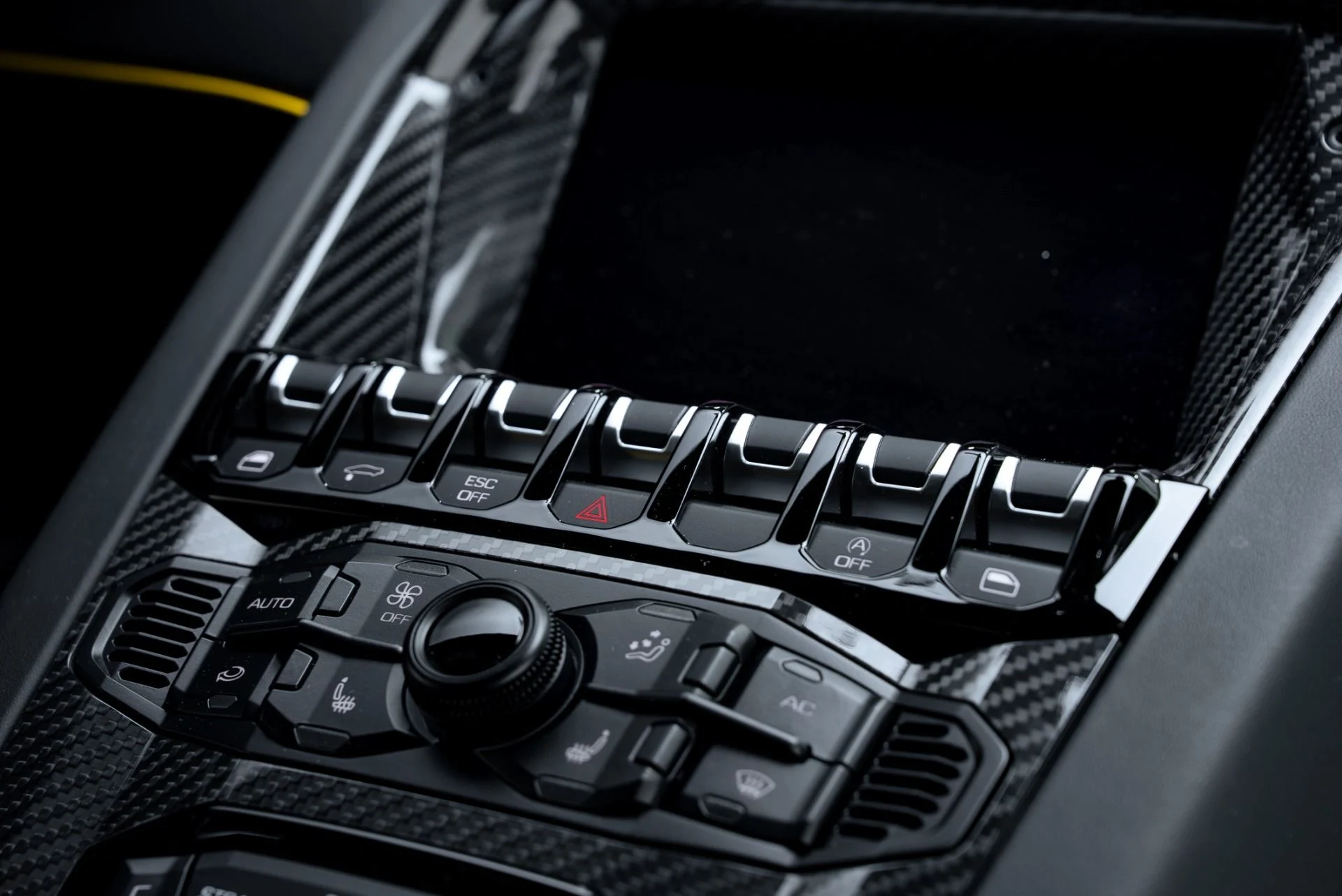 mph055_2945429700_Used_2021_Lamborghini_Aventador_LP_770_4_SVJ_1776372262_eb8071d849