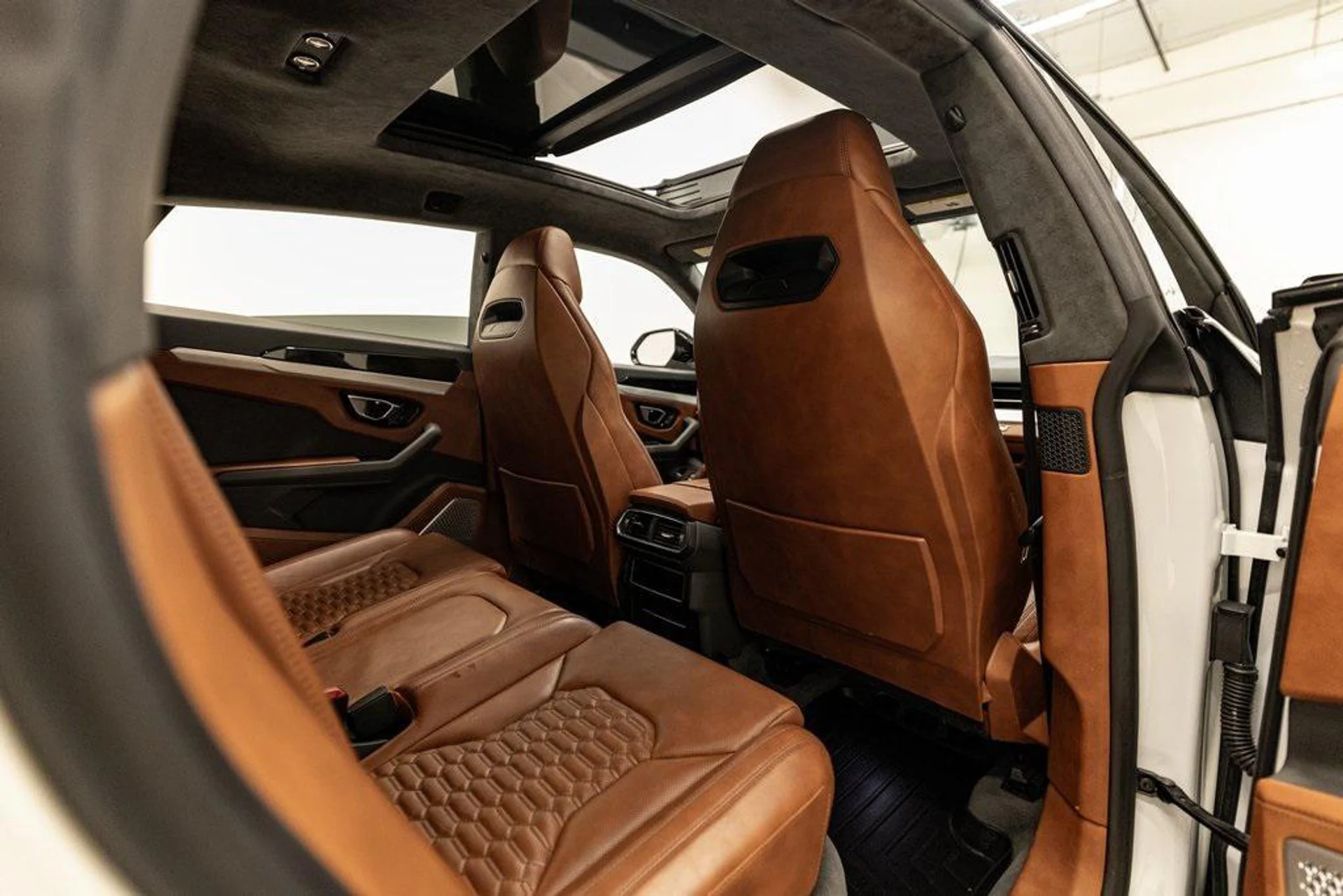 mph055_2952862697_JYW_2_Aa83_Gg_E_Eo_L0y98_HHS_Pfst_Uc_3b70bdafff