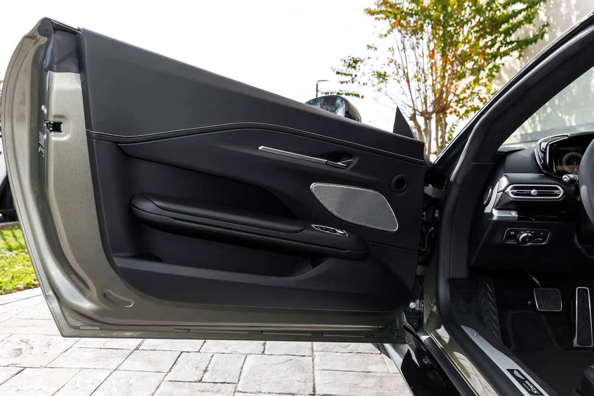 mph055_2983969368_56_65b4af6c22