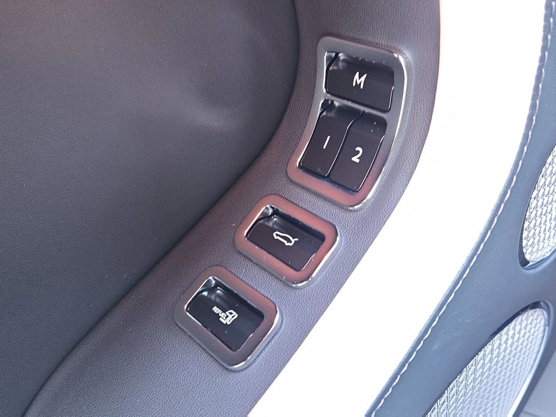 mph055_2998266077_6bc477e5fb812b3116437744ad1939bax_fc2447f7af