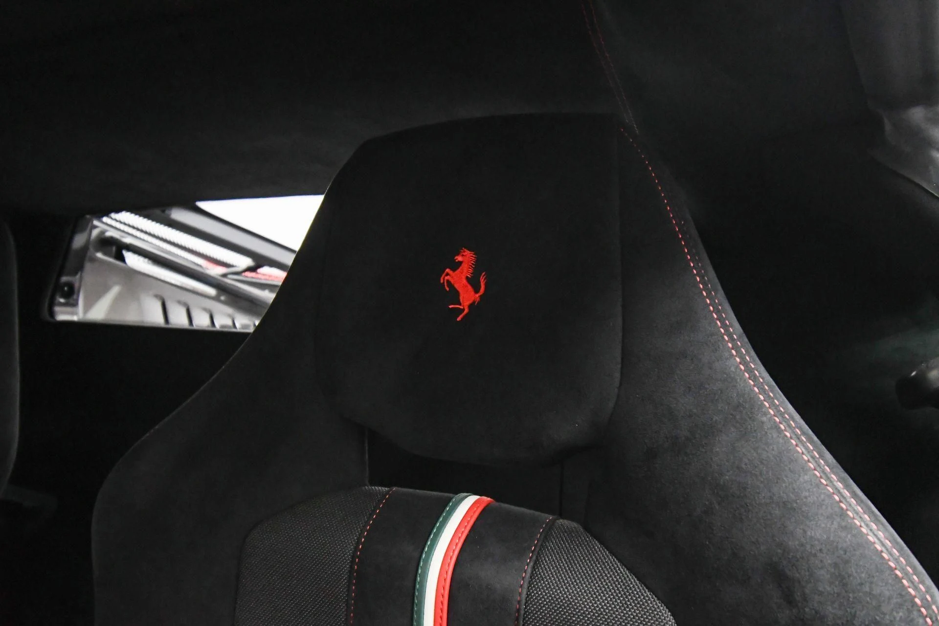 mph055_3004726784_Used_2020_Ferrari_488_Pista_Base_1757453258_58242d2de4
