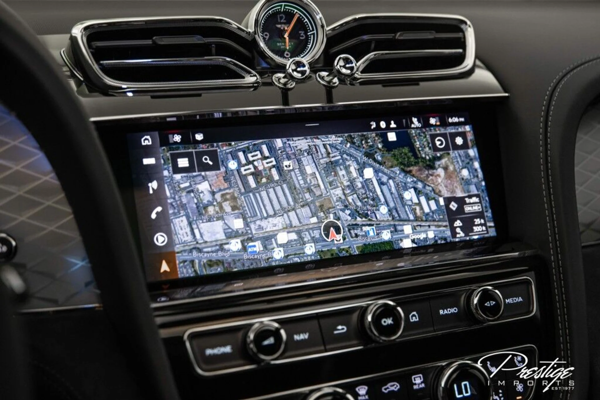 mph055_3011220911_49feeeeb5e38dc96f9aa58491493ea78_8a2eb7426a