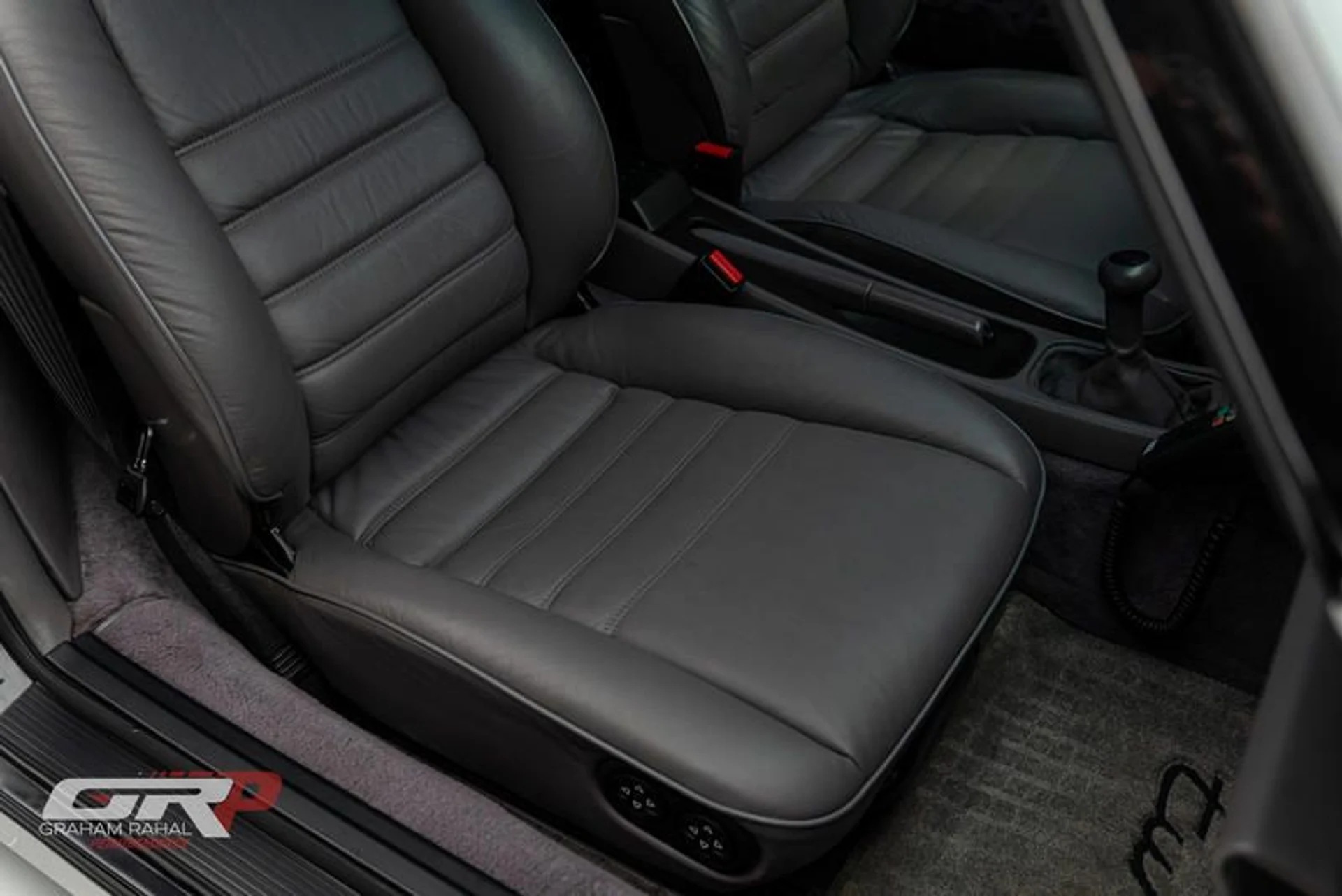 mph055_3012846238_869_FB_900_D039_4597_8_E77_8_FB_02_A0_D5_BFD_2135d9b1aa