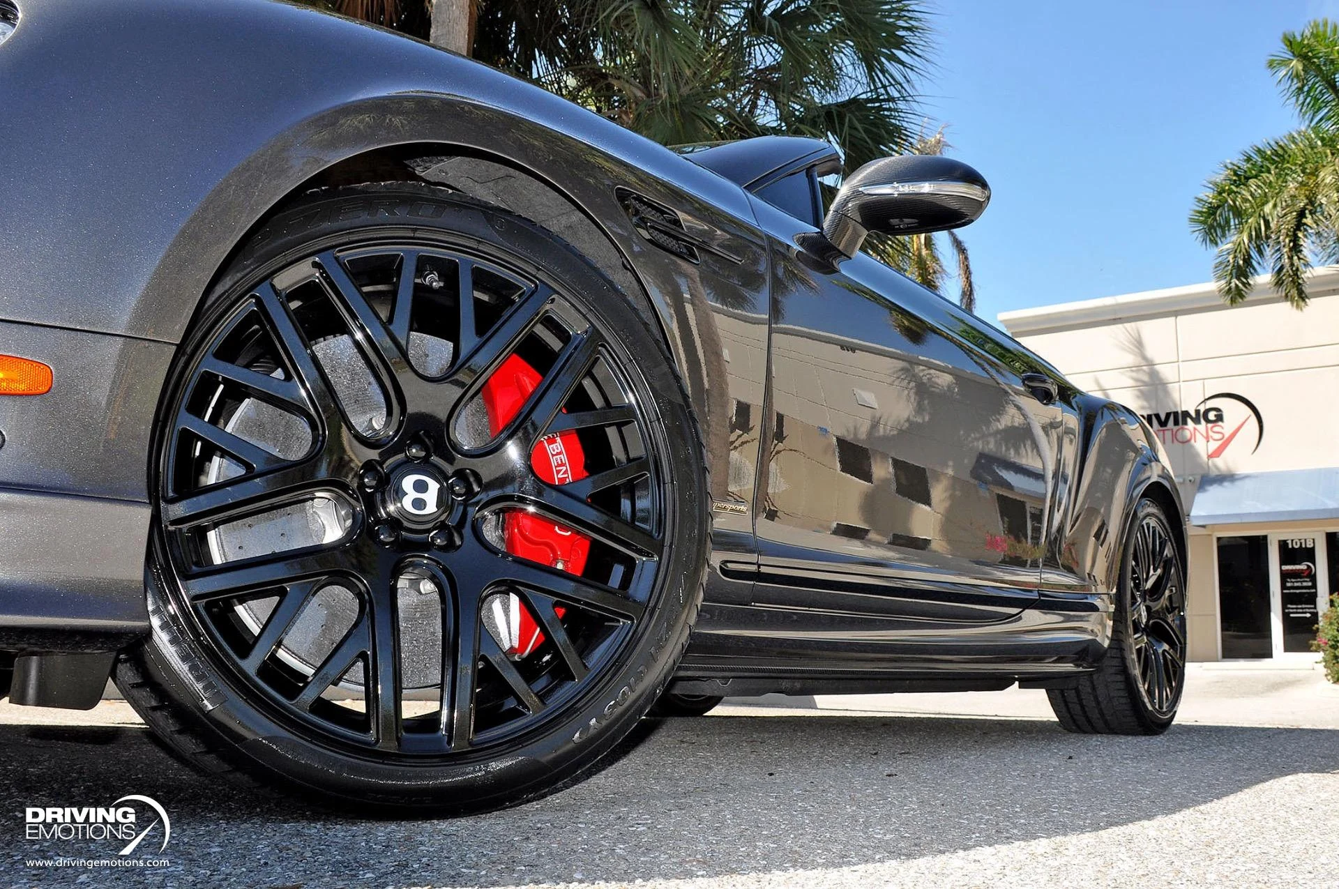 mph055_301905772_891_p56_l_3e3fabc3d0