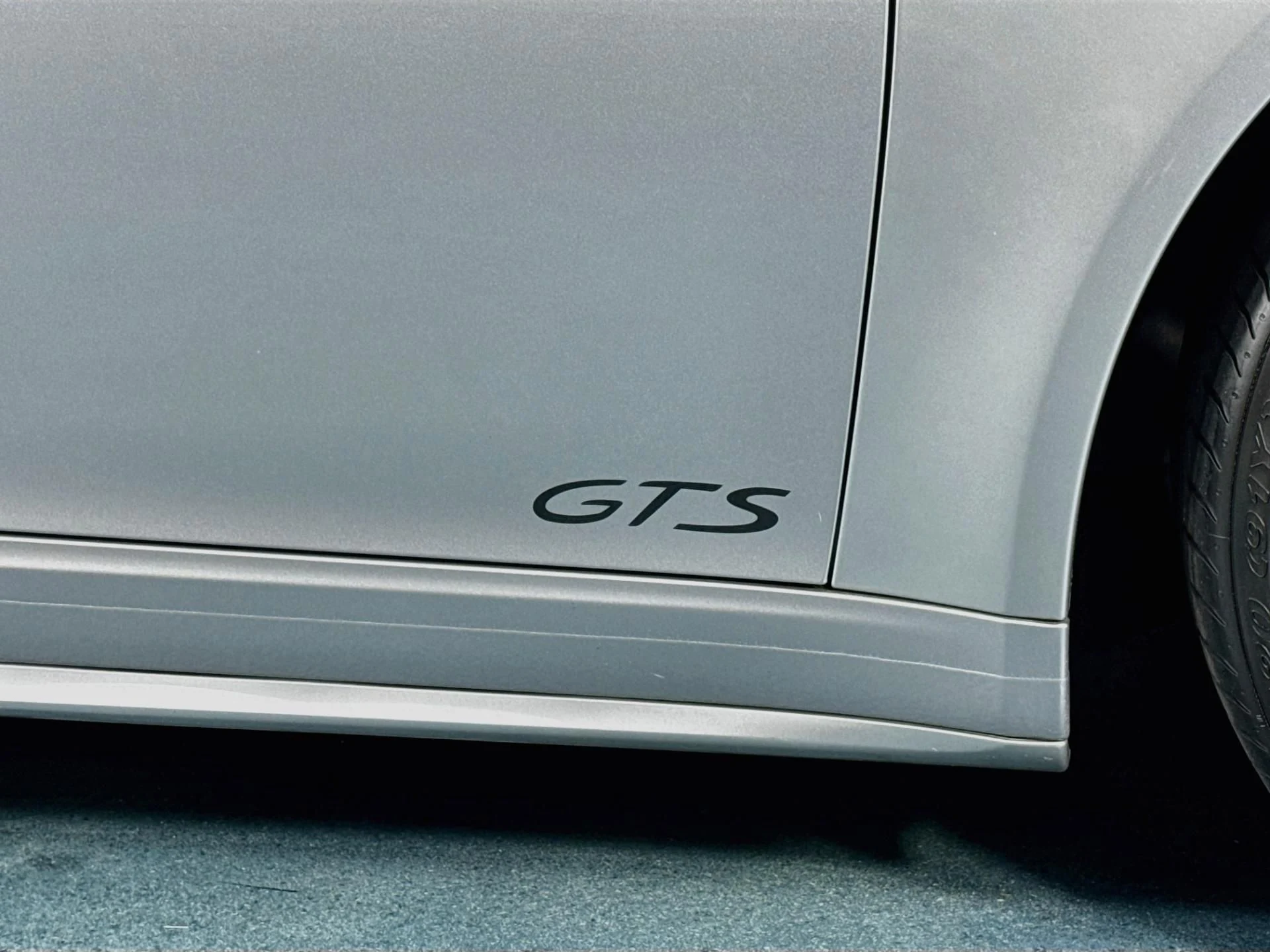 mph055_3166700334_Used_2018_Porsche_911_Carrera_4_GTS_1791931123_97ff95a24f