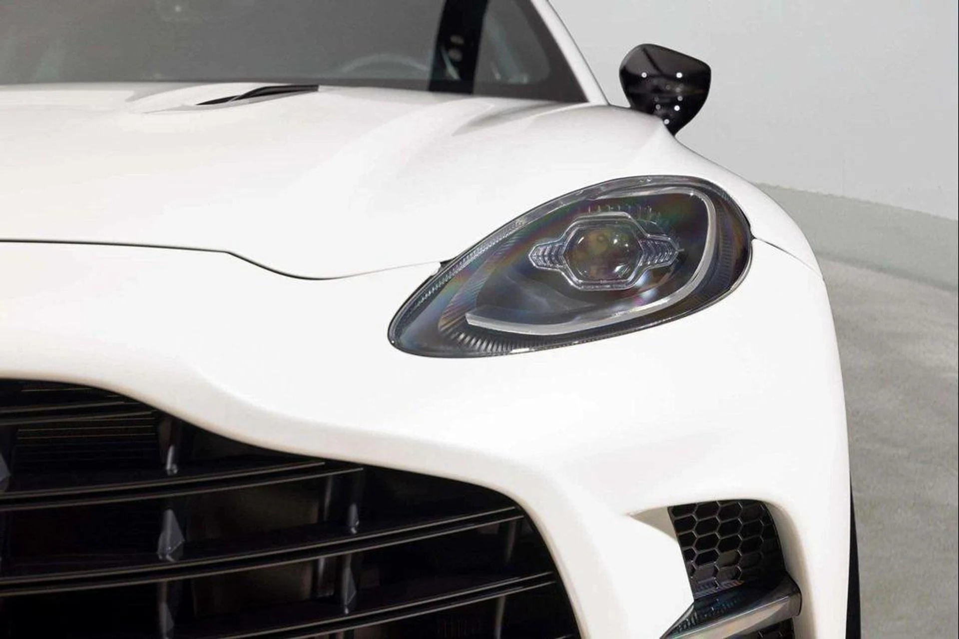 mph055_3217923341_5_EQ_z_Cj2_G_Yh5k_PO_Yecvsi_D_Cm4c_Q_c1745712a5