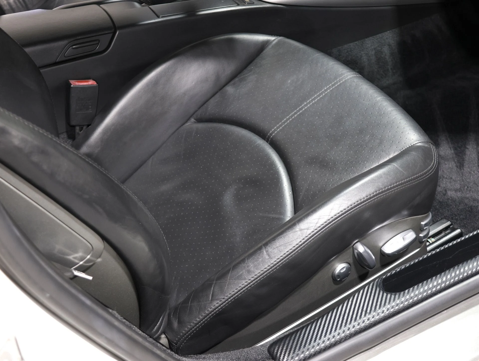 mph055_3226455831_Used_2007_Porsche_911_Turbo_134_K_MSRP_Only_50_K_Miles_Sport_Chrono_Just_Serviced_1767197110_89d1ac102c