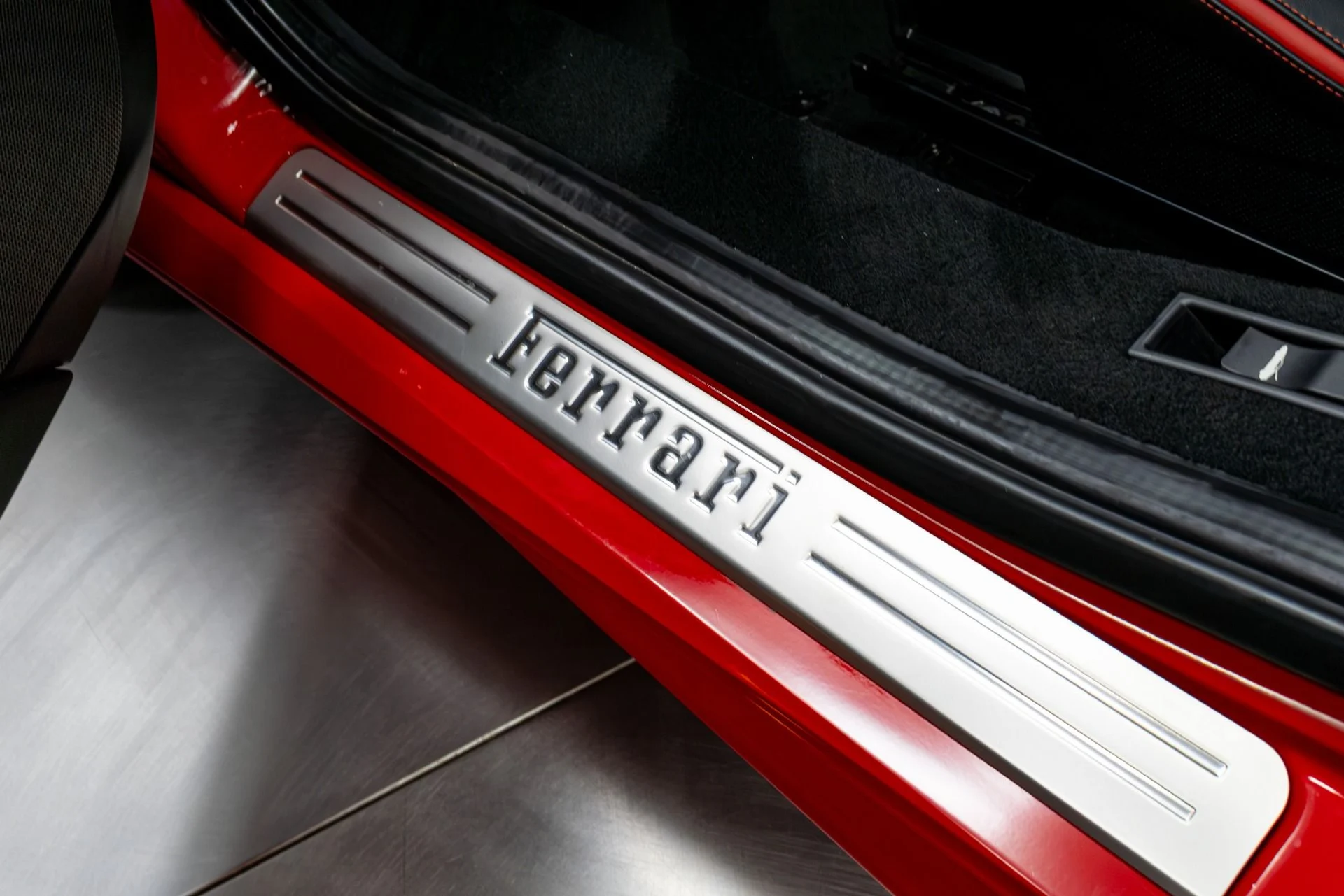 mph055_3228028601_Used_2018_Ferrari_488_GTB_1775864640_c060b938c5