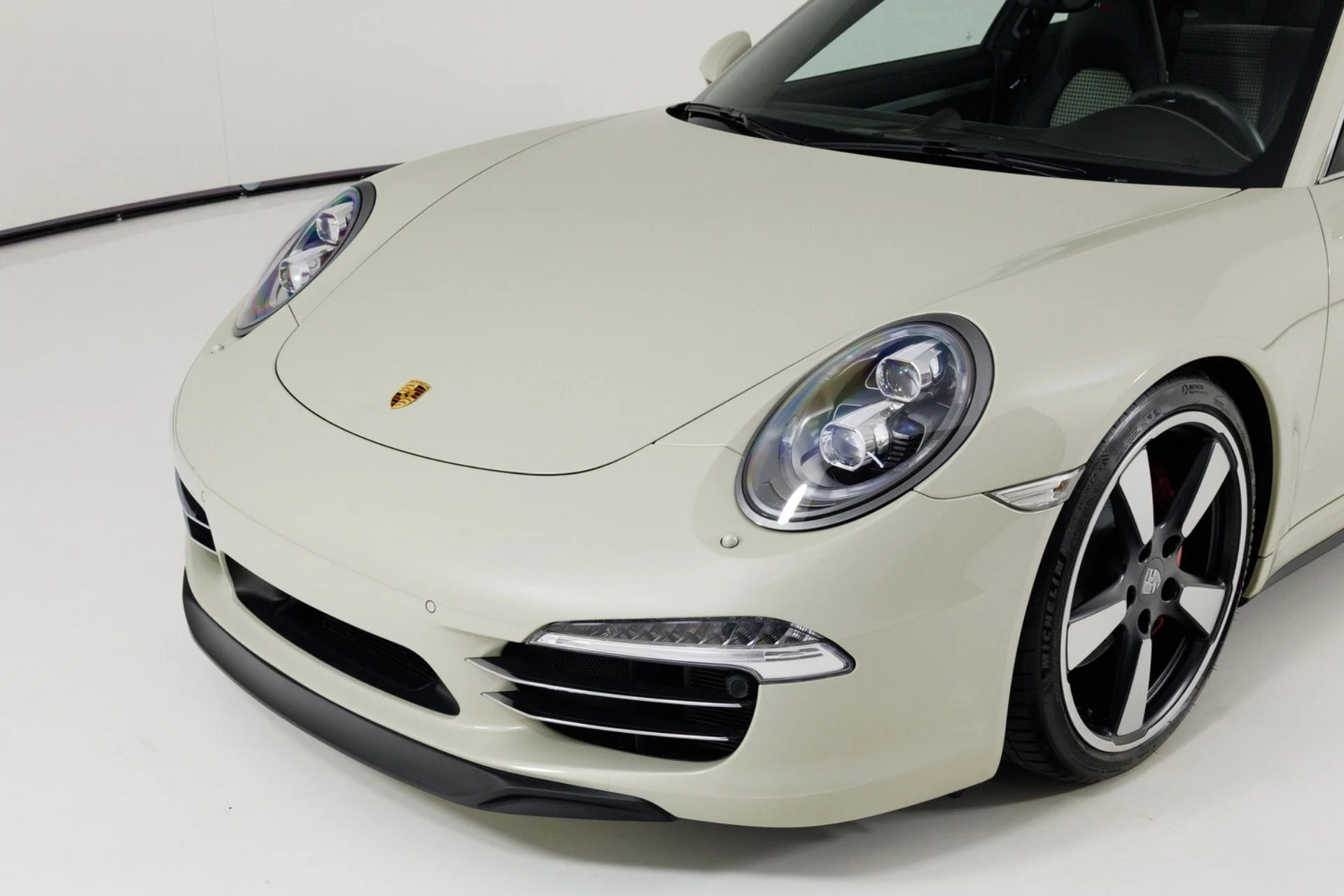 mph055_3236418444_Used_2014_Porsche_911_Carrera_S_1781907468_a06bf21bfc