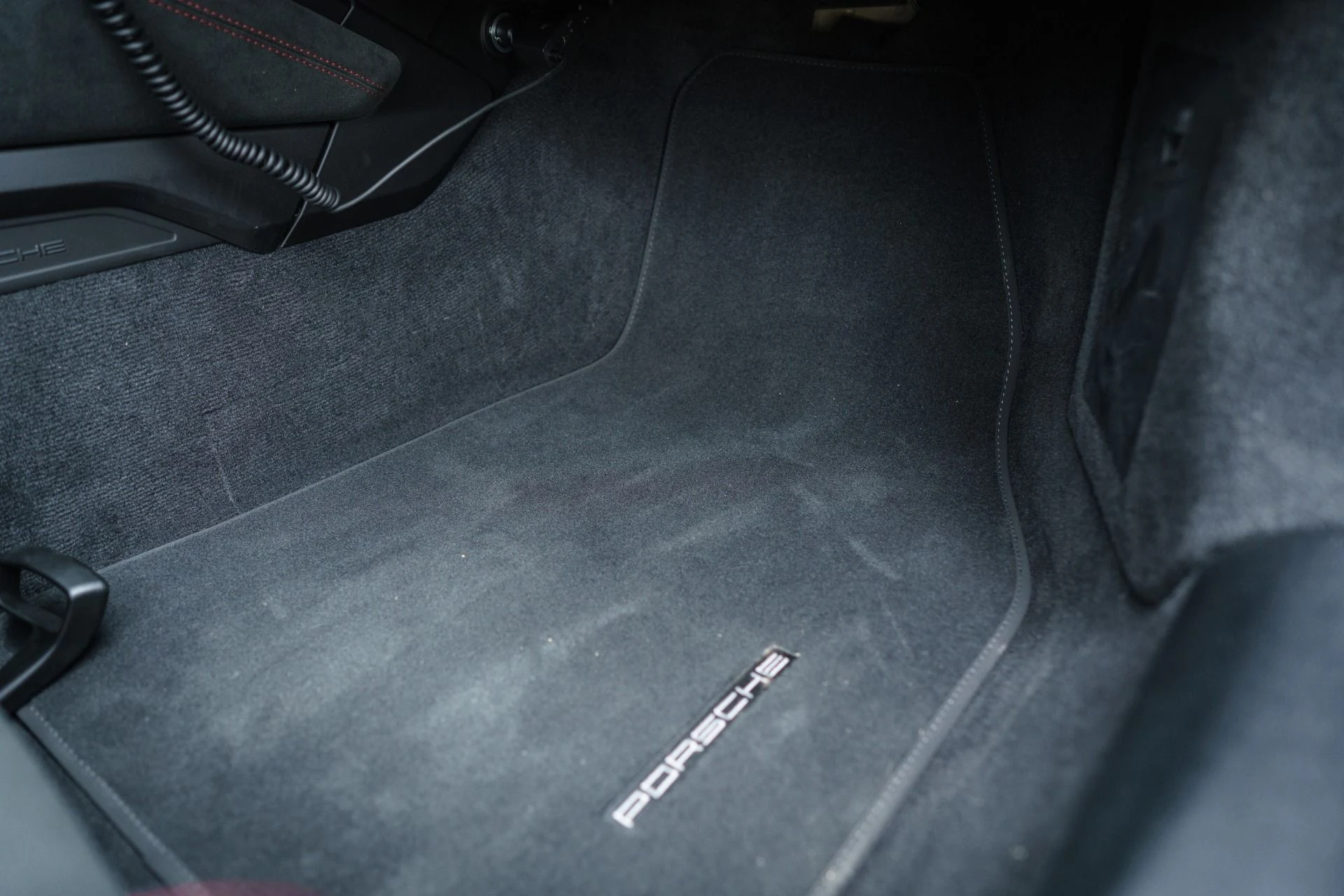 mph055_3248578592_Used_2025_Porsche_911_GT_3_RS_1777653448_3ce64a4280