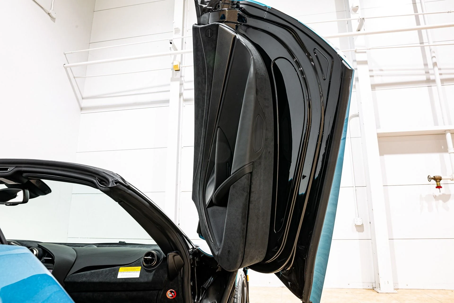 mph055_3263481591_24_p56_l_c4c6515143