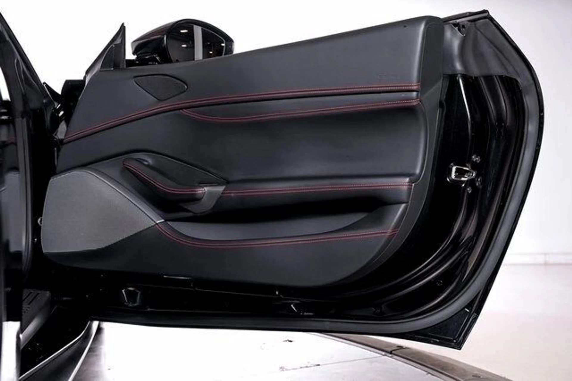 mph055_327727774_7fa987a2c5d221e38ebd8de252a0418dx_b5cf2485c6