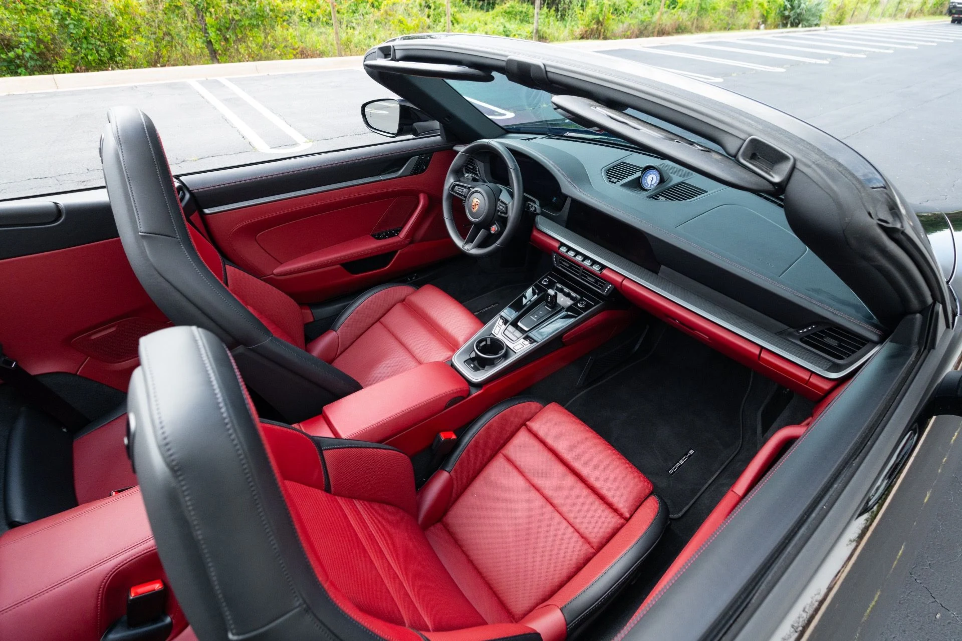mph055_3285906663_Used_2026_Porsche_911_Carrera_4_S_1778085713_57e4cf92f9
