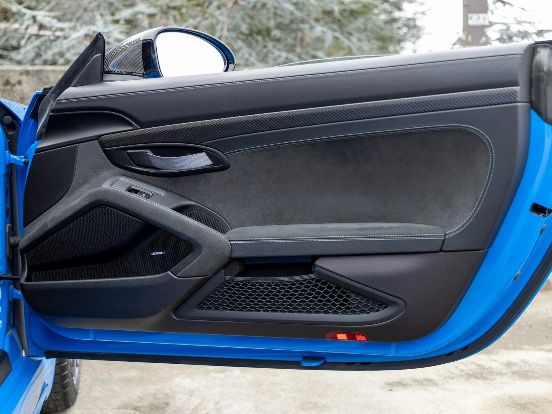 mph055_3287769301_56_522b659941