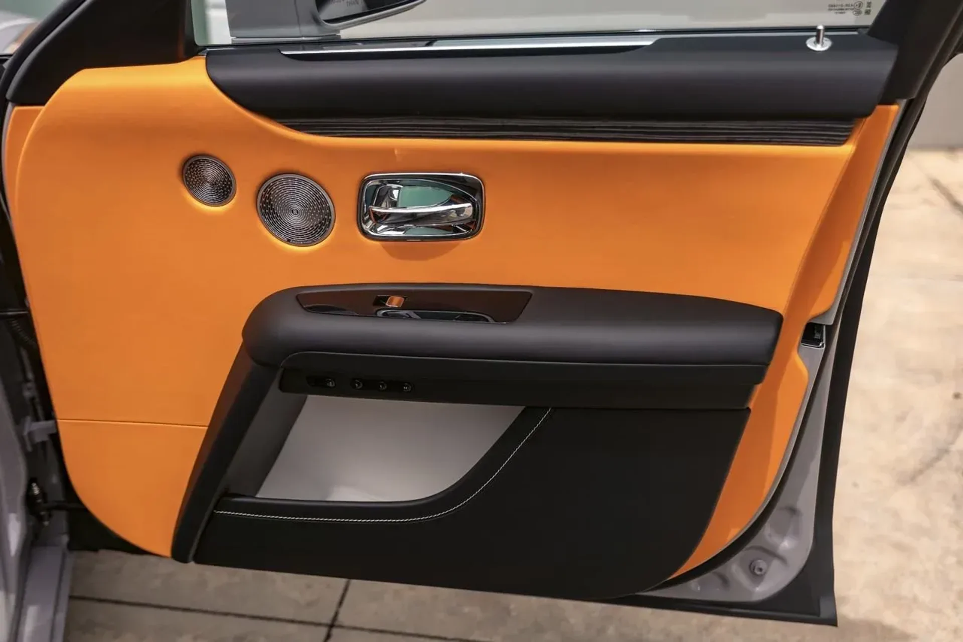 mph055_3310116916_b0abe6f4136149a89bc288c772d3f86f_57b2e28874