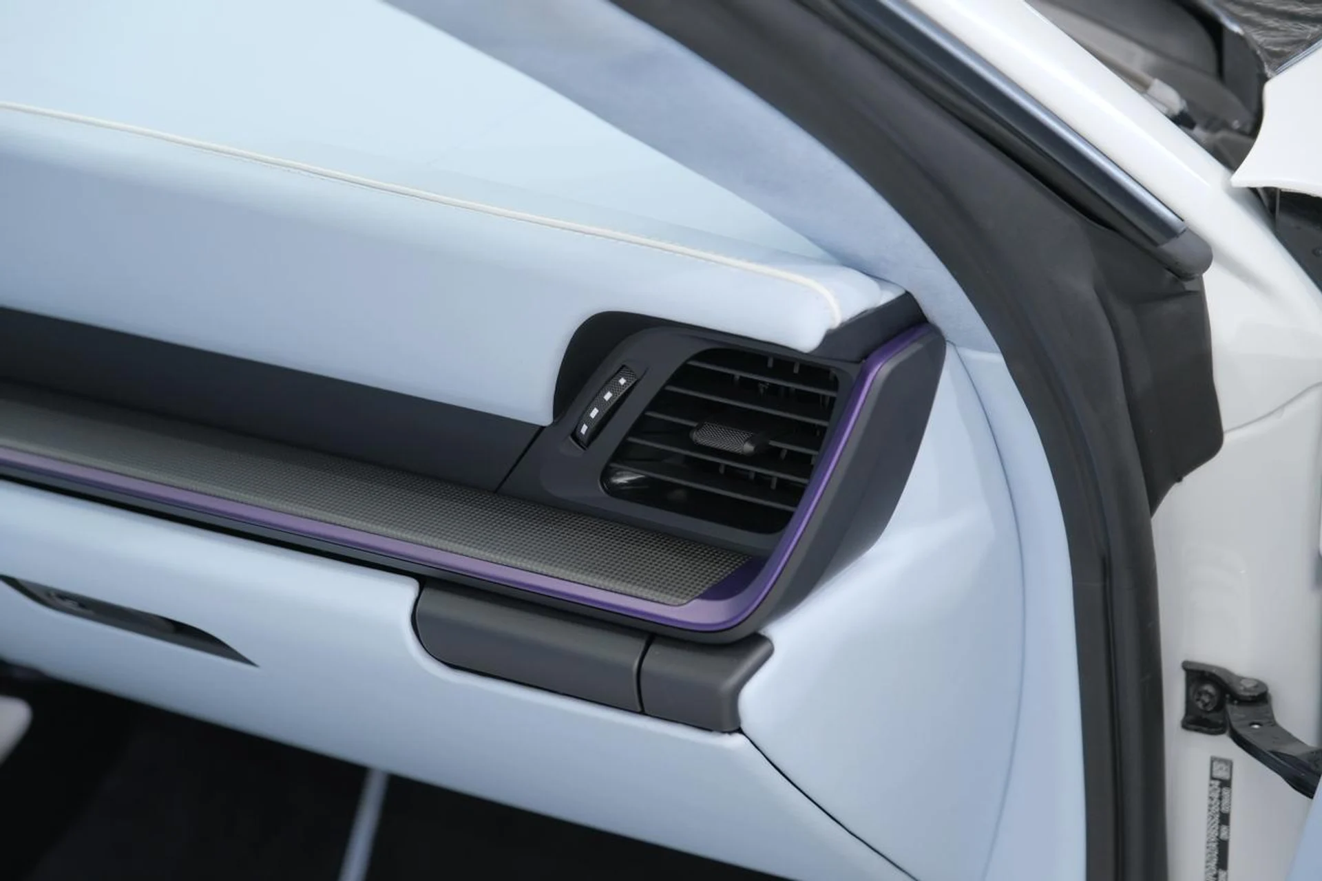 mph055_3340878174_46f96cc0fdd375ed6646359d160ac6b6_65ba62f2bf