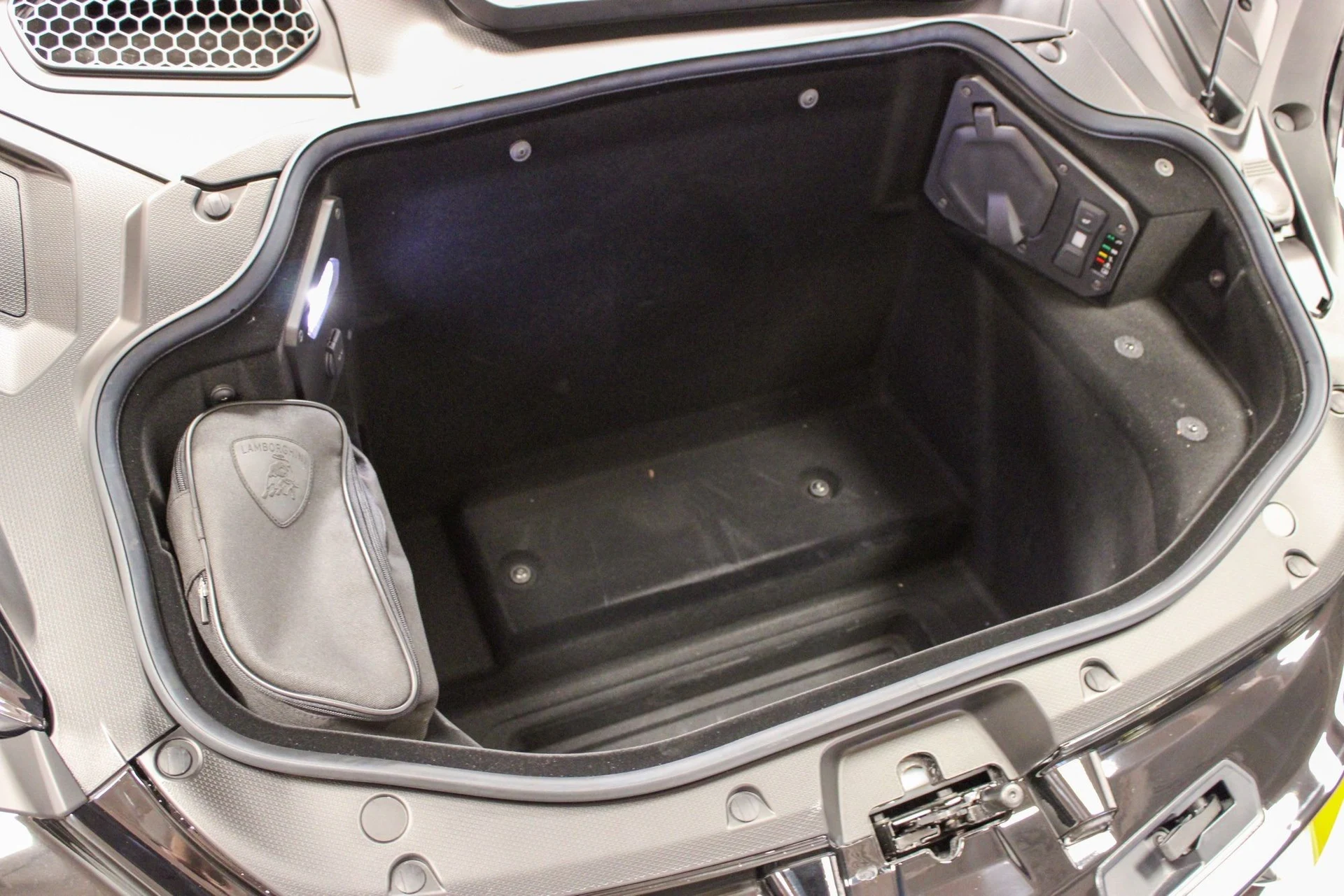 mph055_3354722706_image_55_3a70a47419