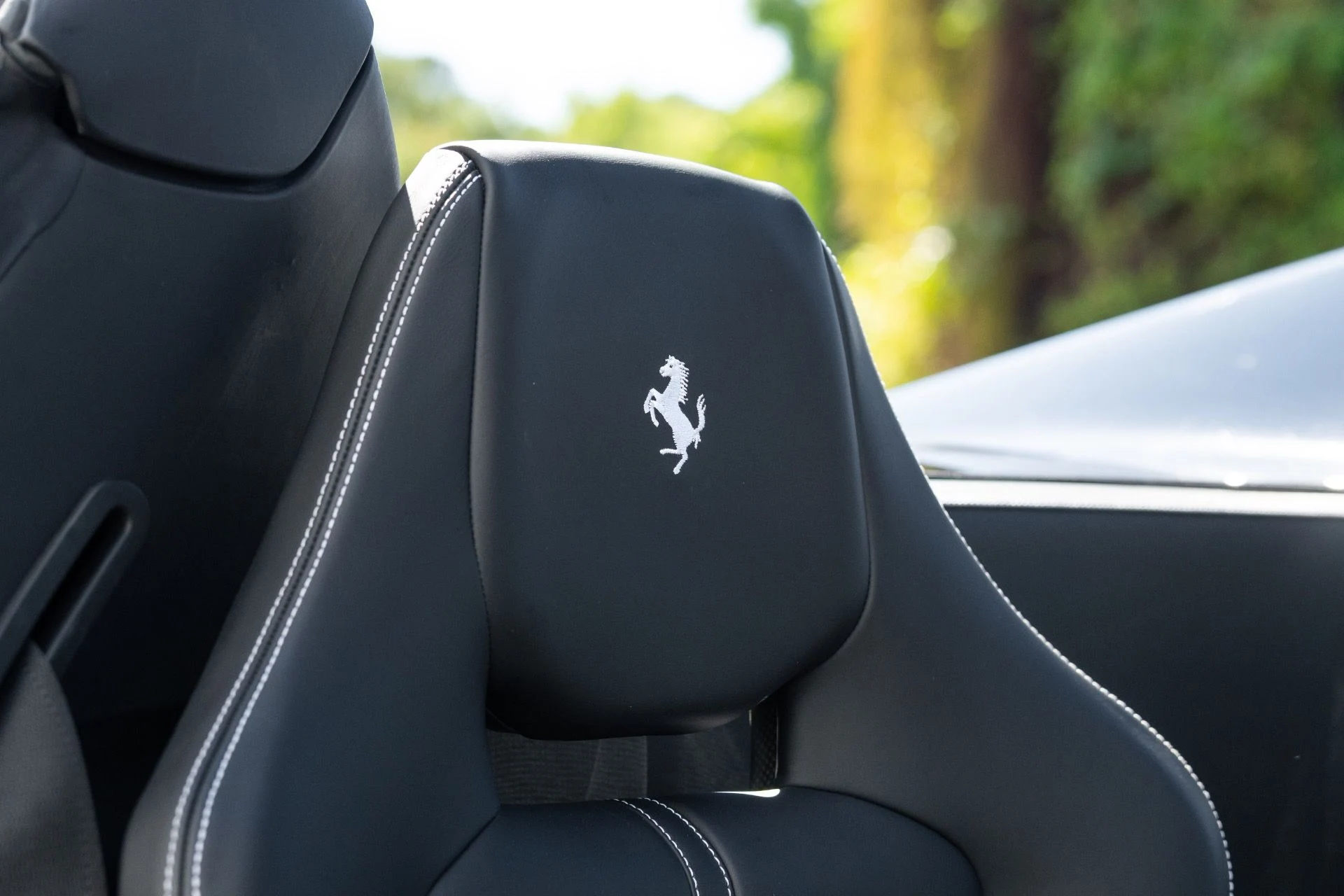 mph055_3368193977_Used_2017_Ferrari_488_Spider_1771888975_a008bb775b