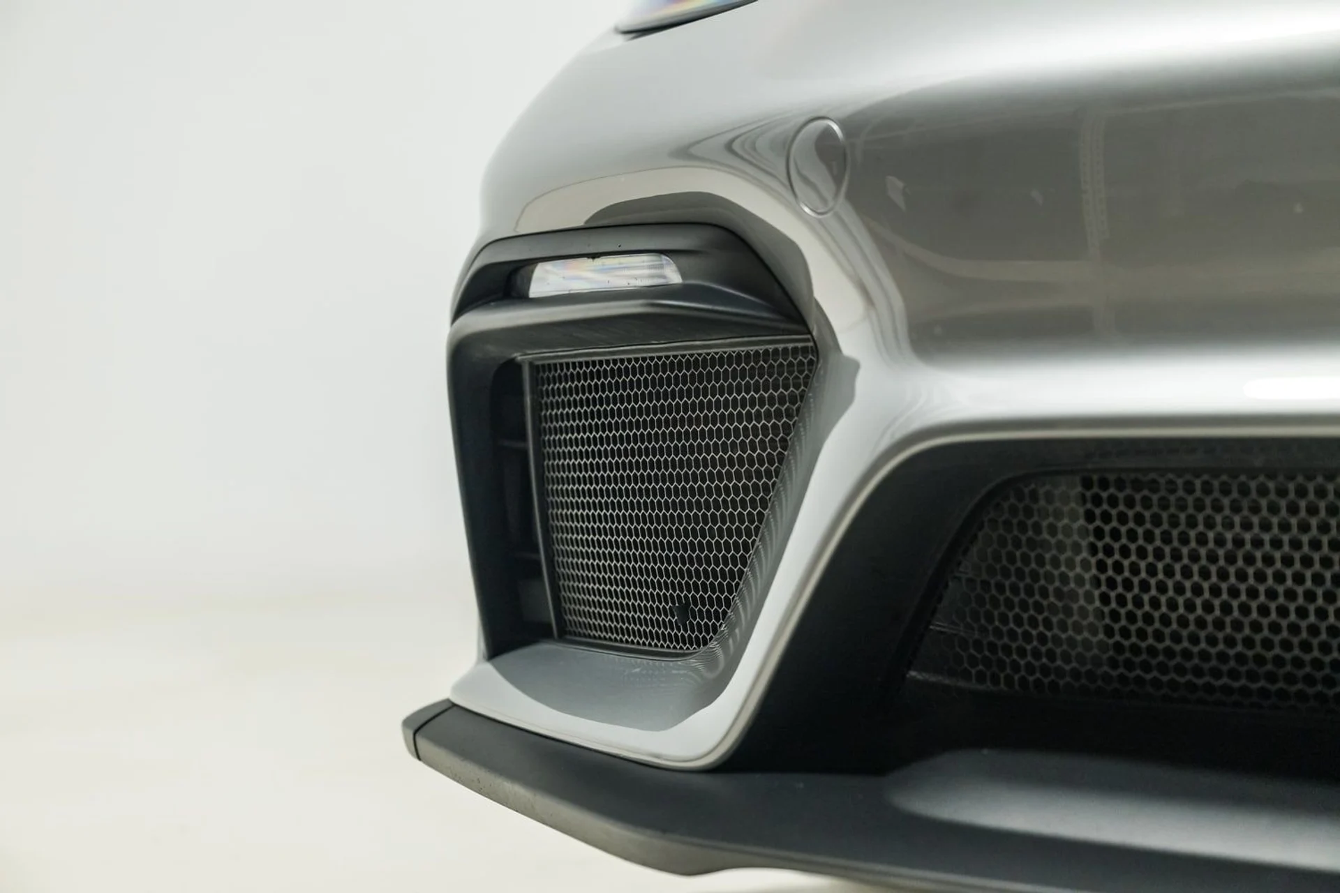 mph055_3380797820_a7893e855cba4281aefd3c4300892ff8_117f4301e7