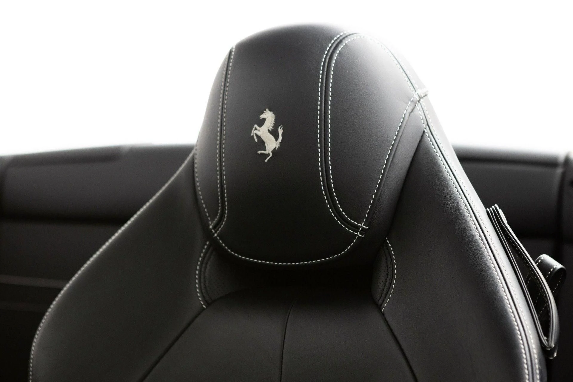 mph055_3389298281_Used_2016_Ferrari_California_T_1777368230_9c1c5d9083