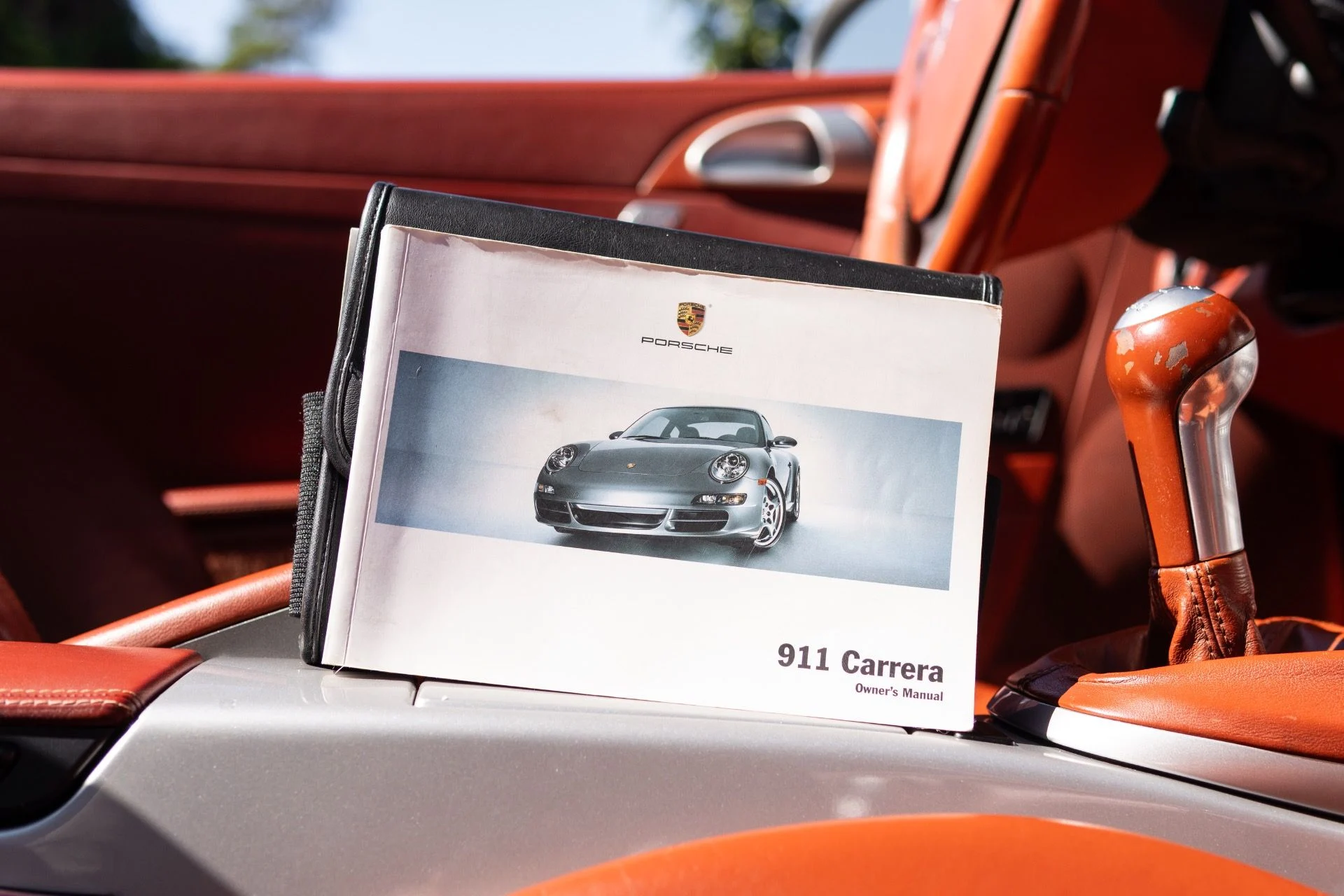 mph055_3422621119_Used_2006_Porsche_911_Carrera_S_1770441608_8df5ae3935