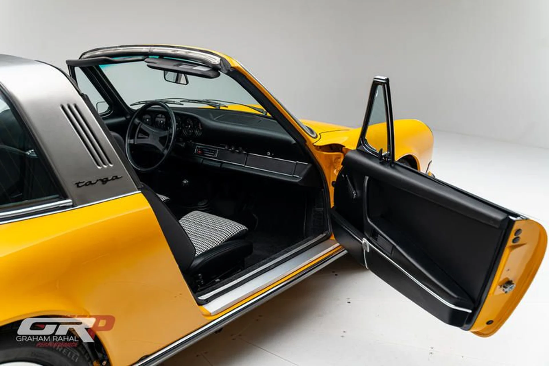 mph055_3450932032_70_BE_1_B04_7_CE_7_4_CEA_993_E_2_CC_9626_A2997_8ebe8c8004