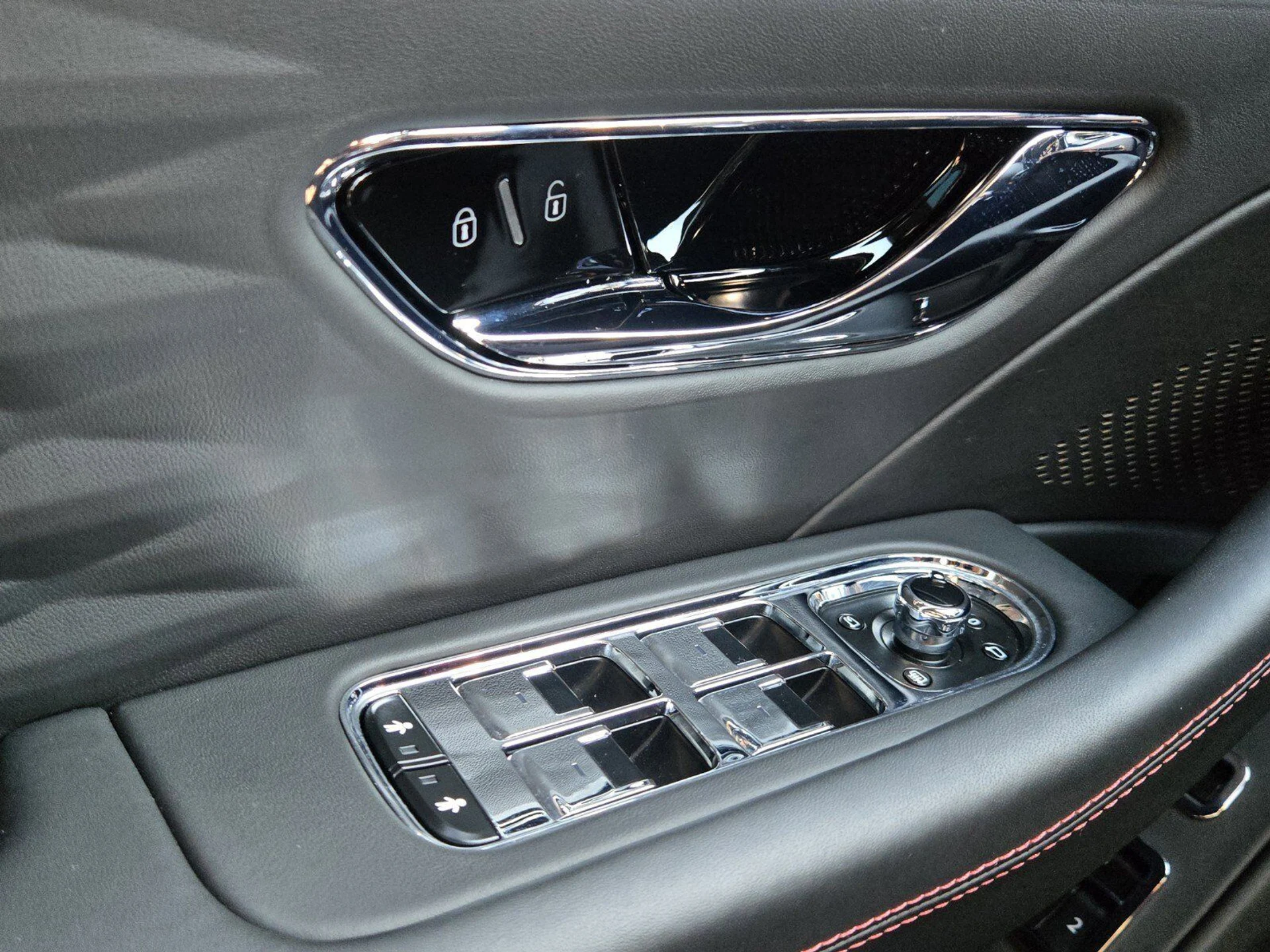 mph055_3451201953_70f089e56501e1bc923caad753389fe1x_c696aee24d