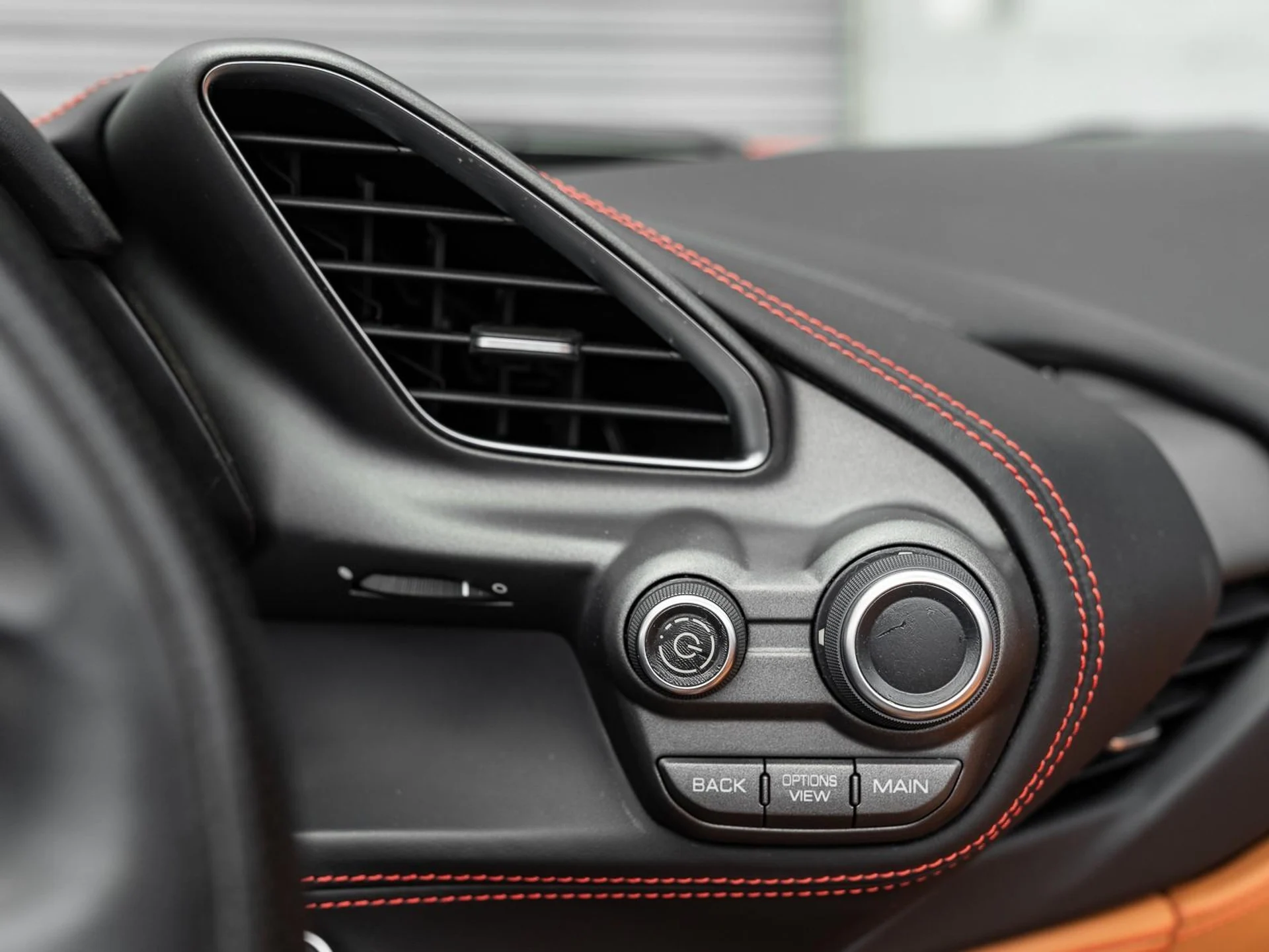 mph055_348203847_Used_2019_Ferrari_488_Spider_1764709608_27063a8baa