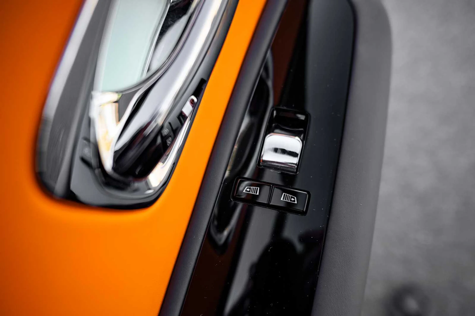 mph055_349767661_e10092c8c5209a74e9abd2083e53015bx_f5b3c19310