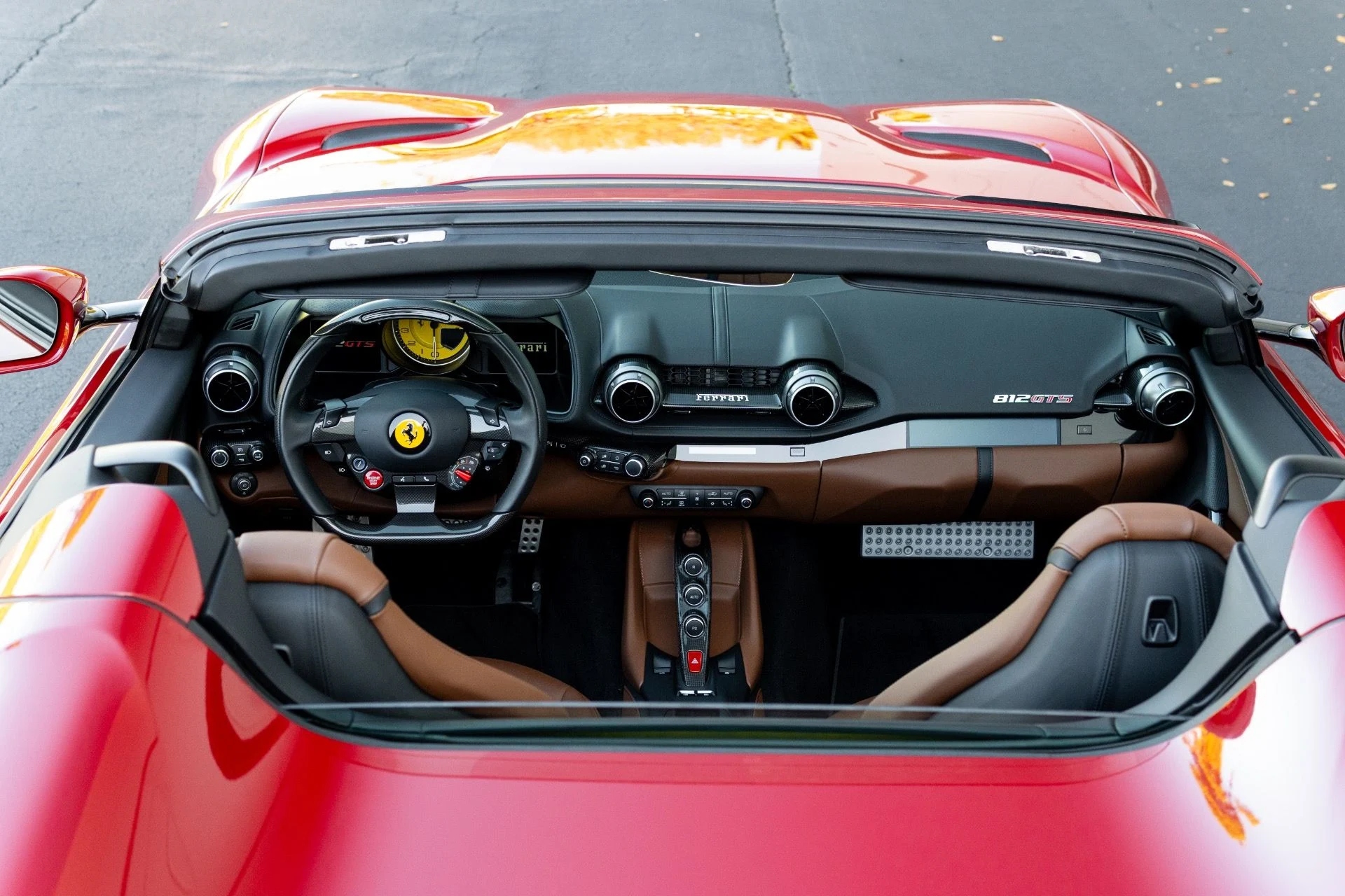 mph055_3520040633_Used_2023_Ferrari_812_GTS_1767886631_18cd99a173