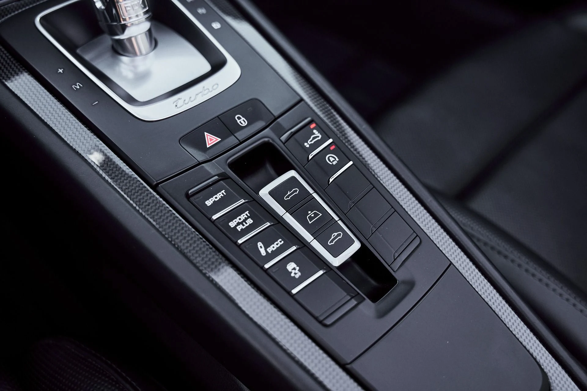 mph055_353253969_Used_2014_Porsche_911_Turbo_S_1776734634_ed71555aa4