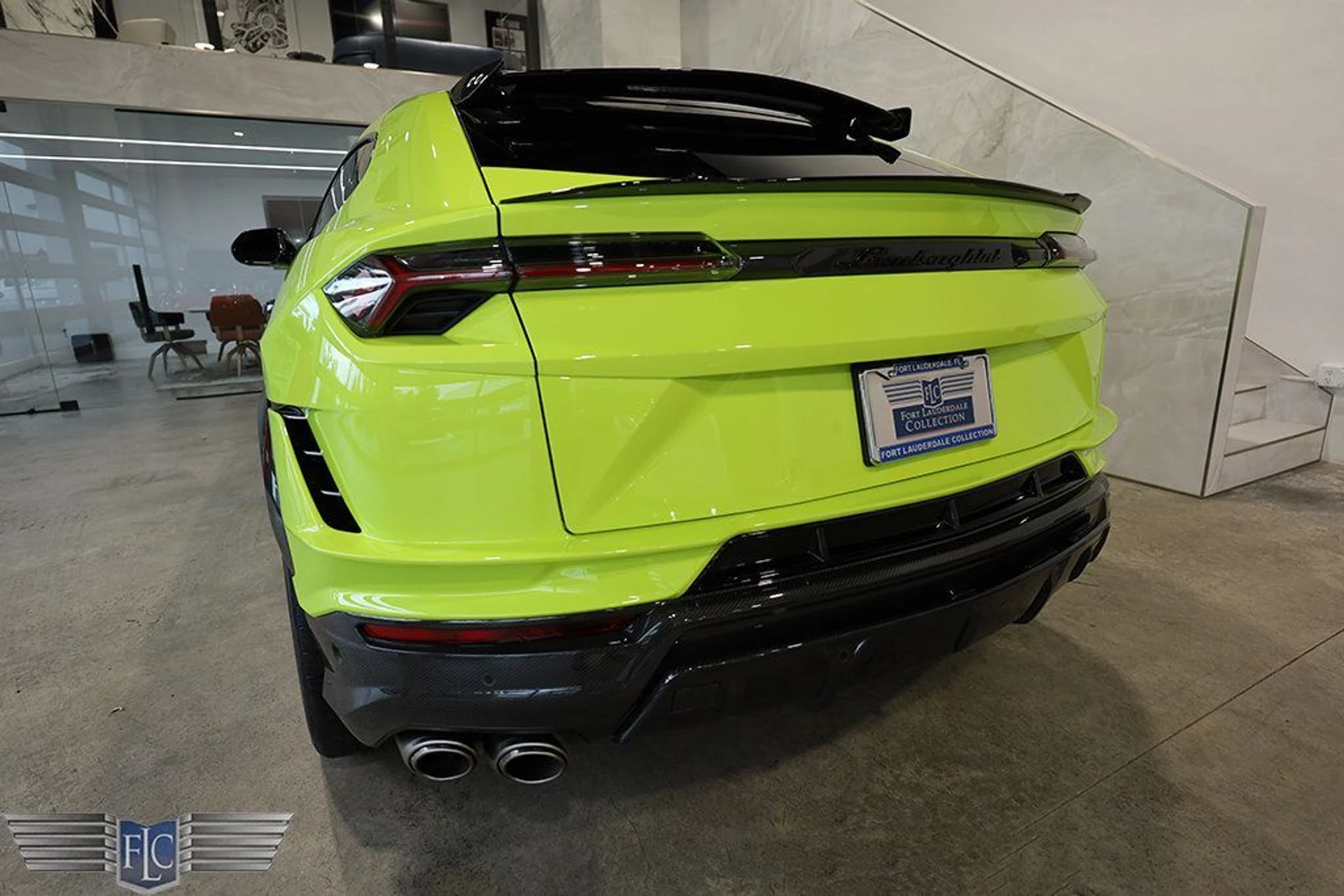 mph055_3537592550_used_2024_lamborghini_urus_performanteawd_9689_22932992_56_1024_2e7f7516dd